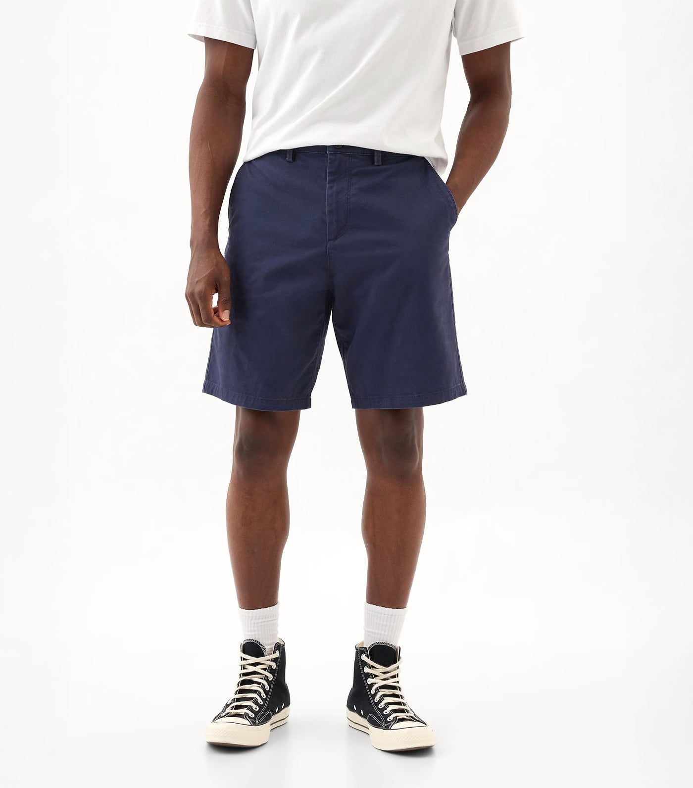 9" Essential Khaki Shorts