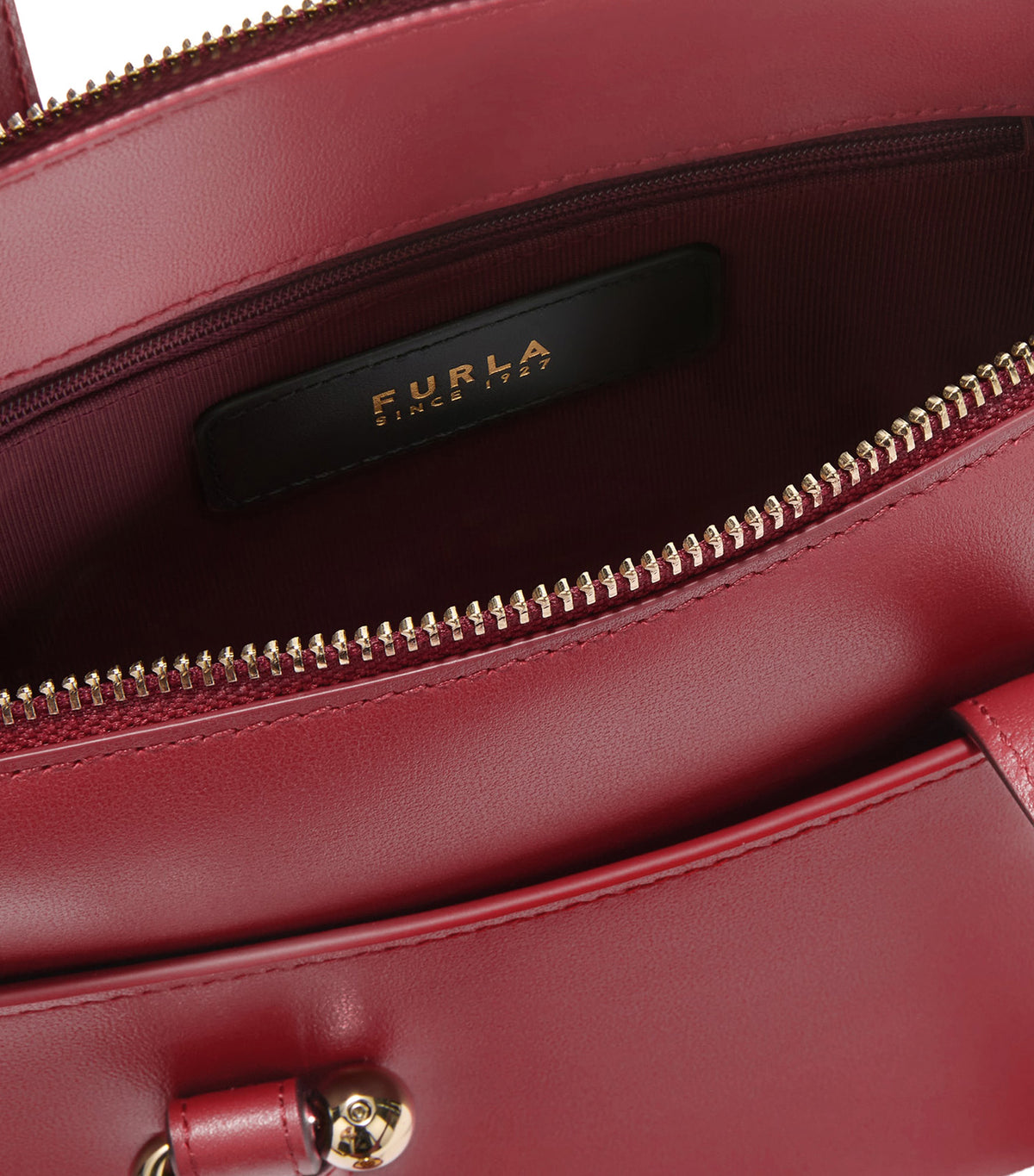 Nuvola S Boston Bag Rubino