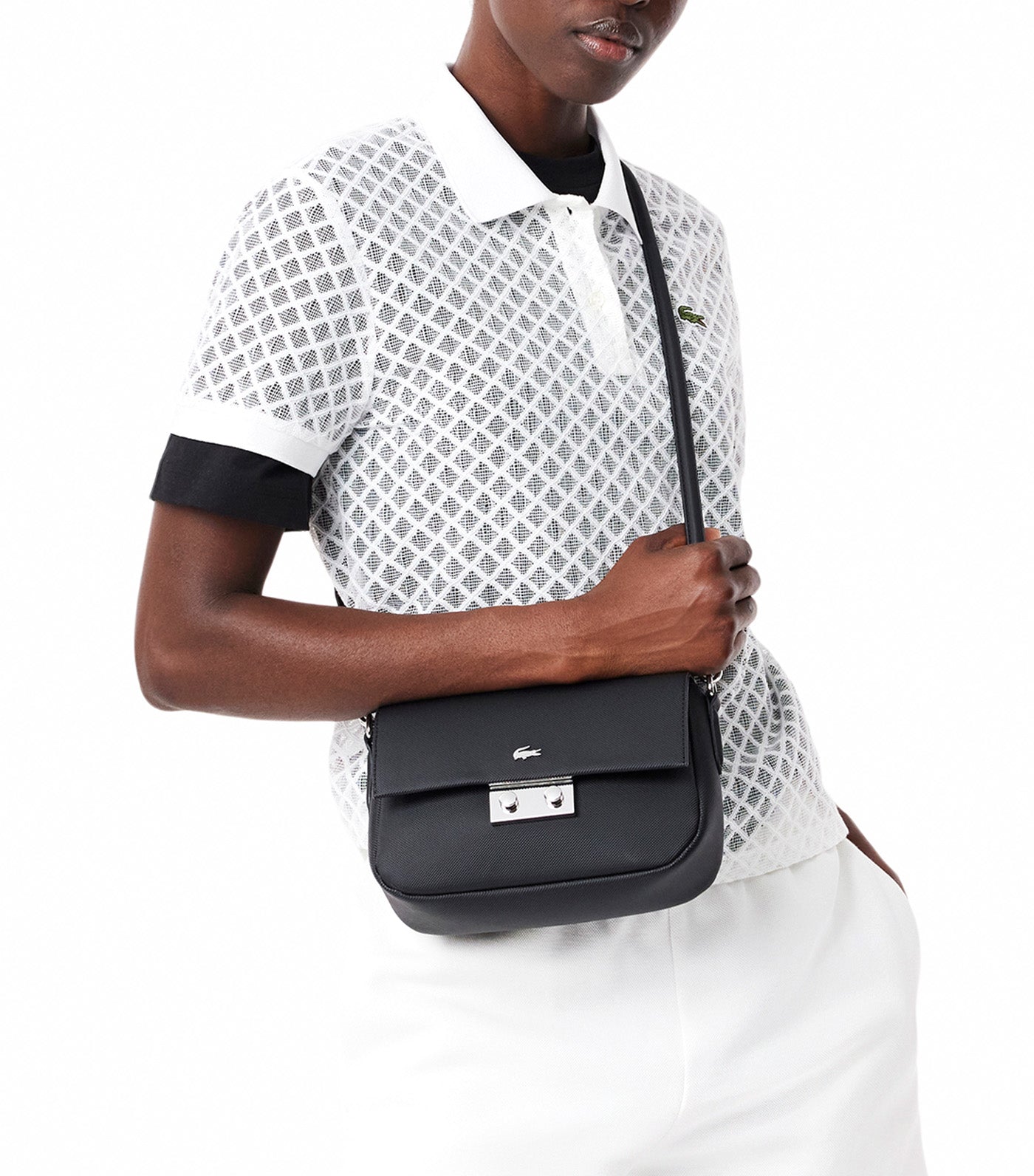 Daily City Flap Close Messenger Bag Noir