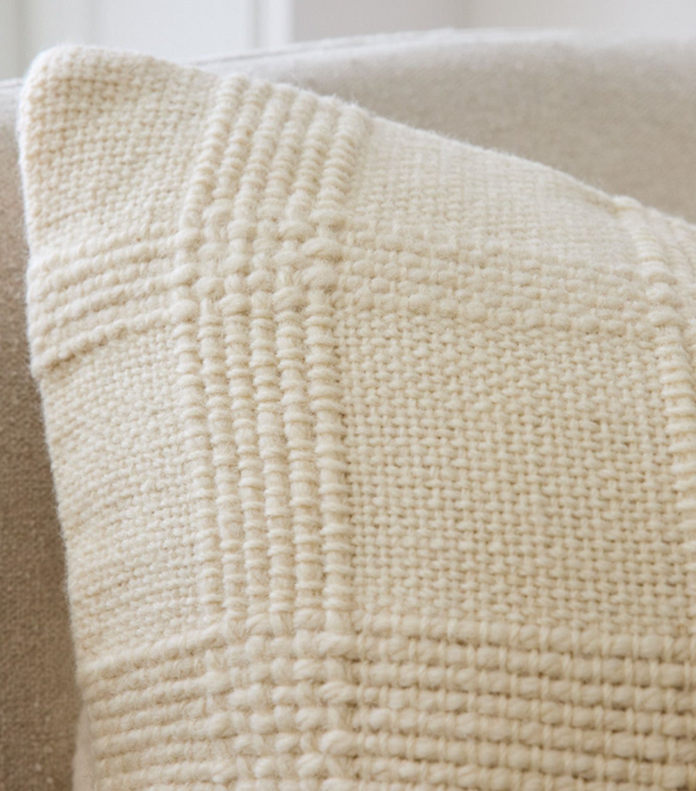 Cozy Grid Pillow Cover Alabaster