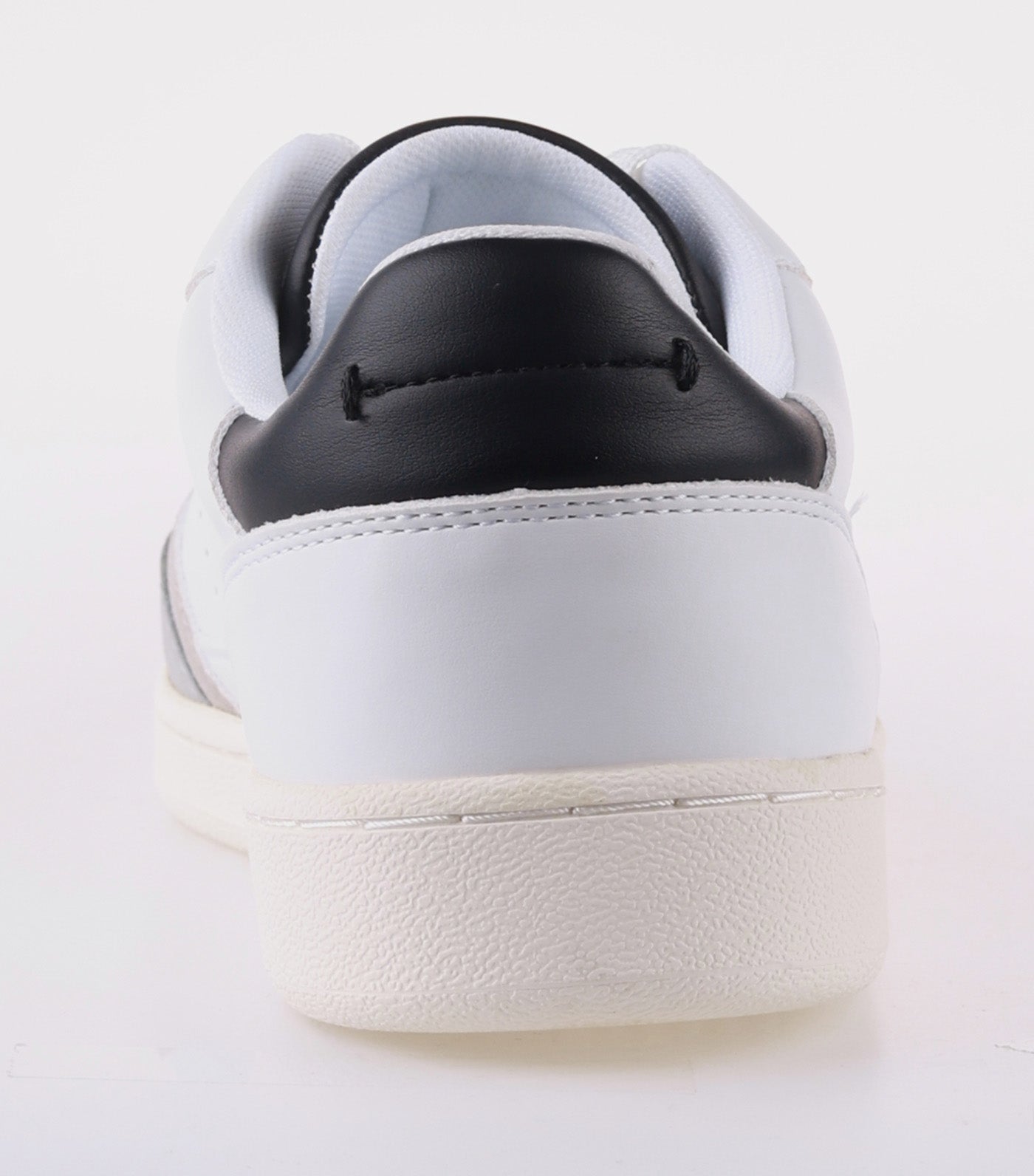 Elliot Sneaker White/Gray/Black