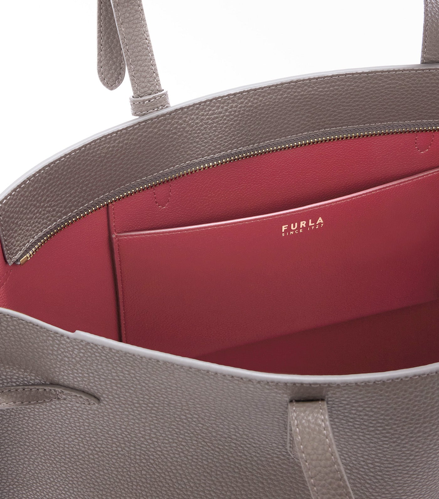 Ava L Tote