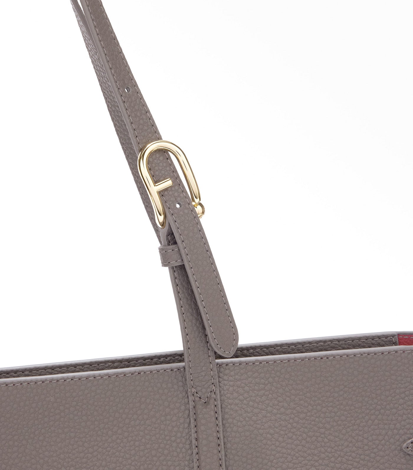 Ava L Tote