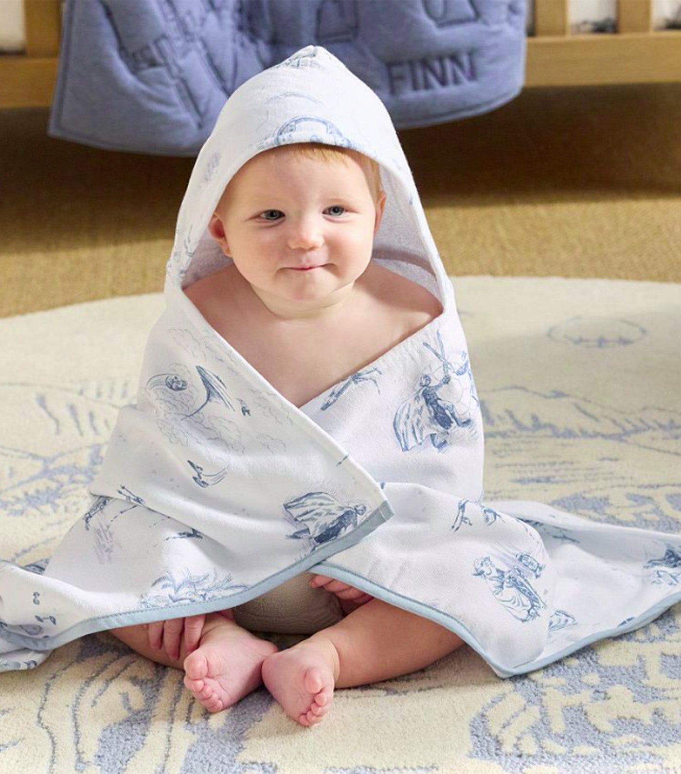 Star Wars™ Toile Baby Hooded Towel Multi