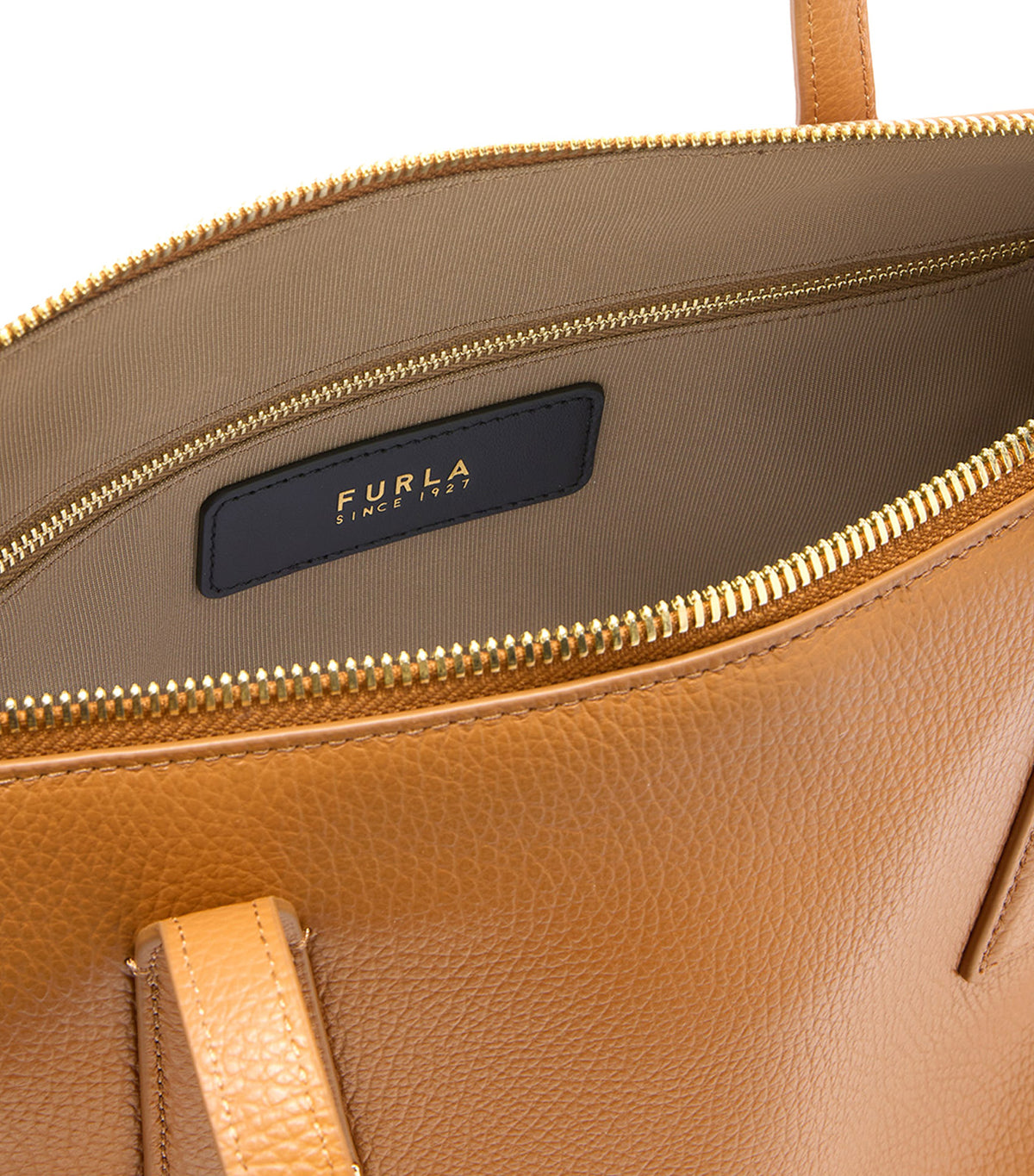 Olivia M Tote Tabacco