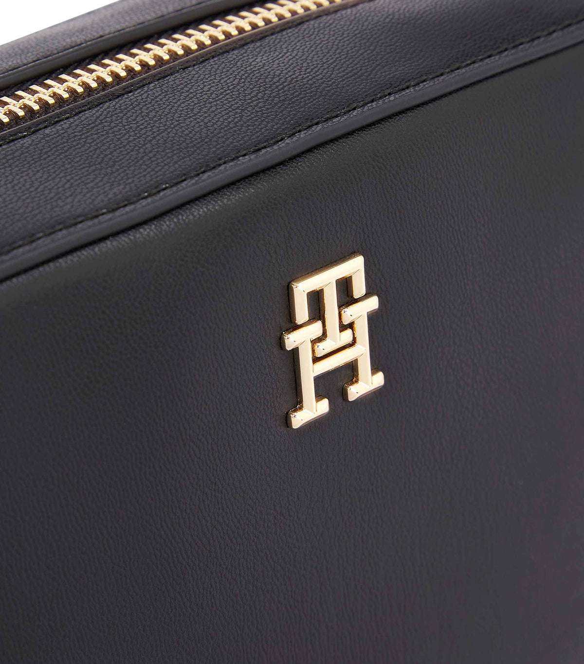 Women's IM Latam Logo Crossover Bag Black