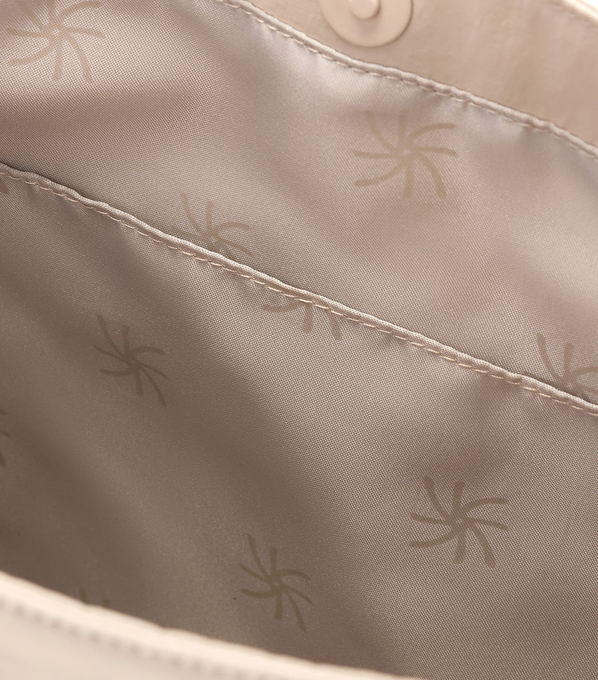 CL Tote Sand