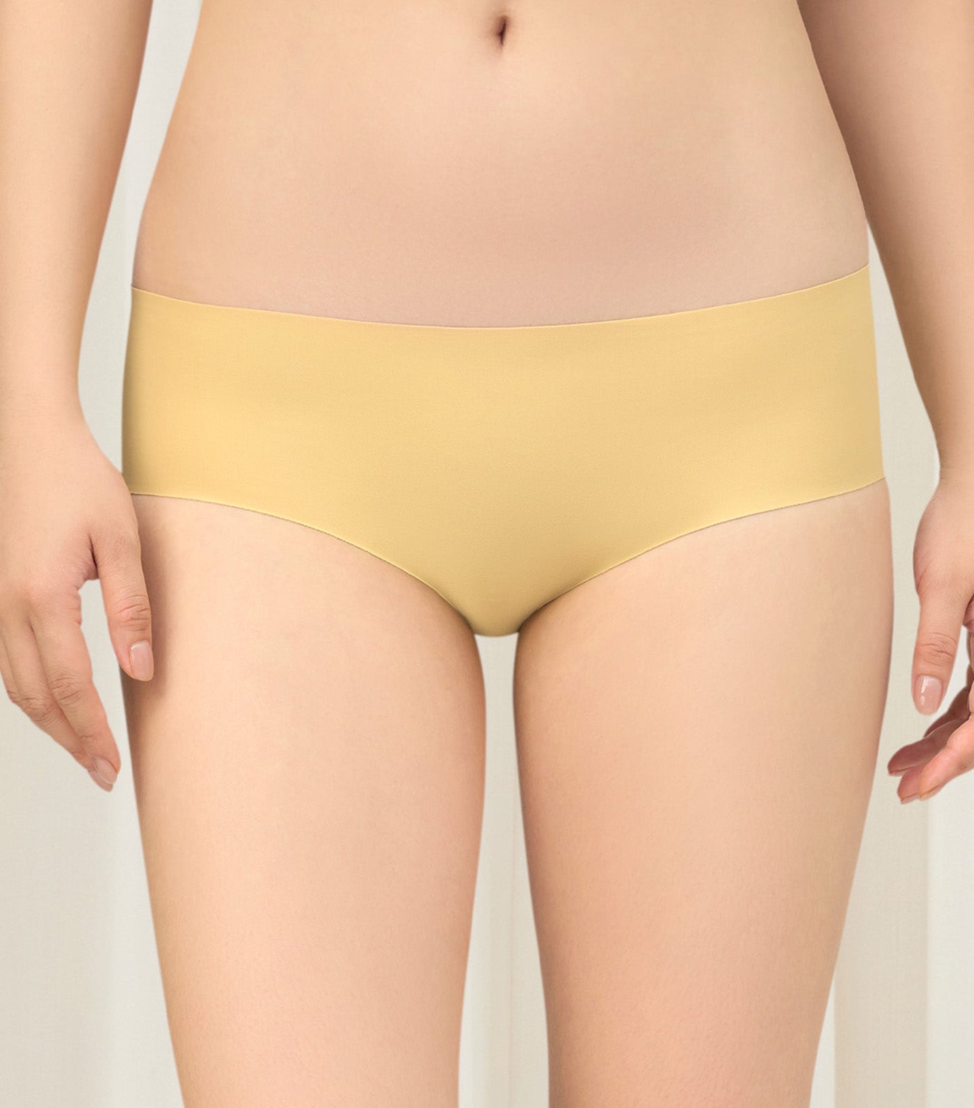 Skinfit Hipster Panty Gold
