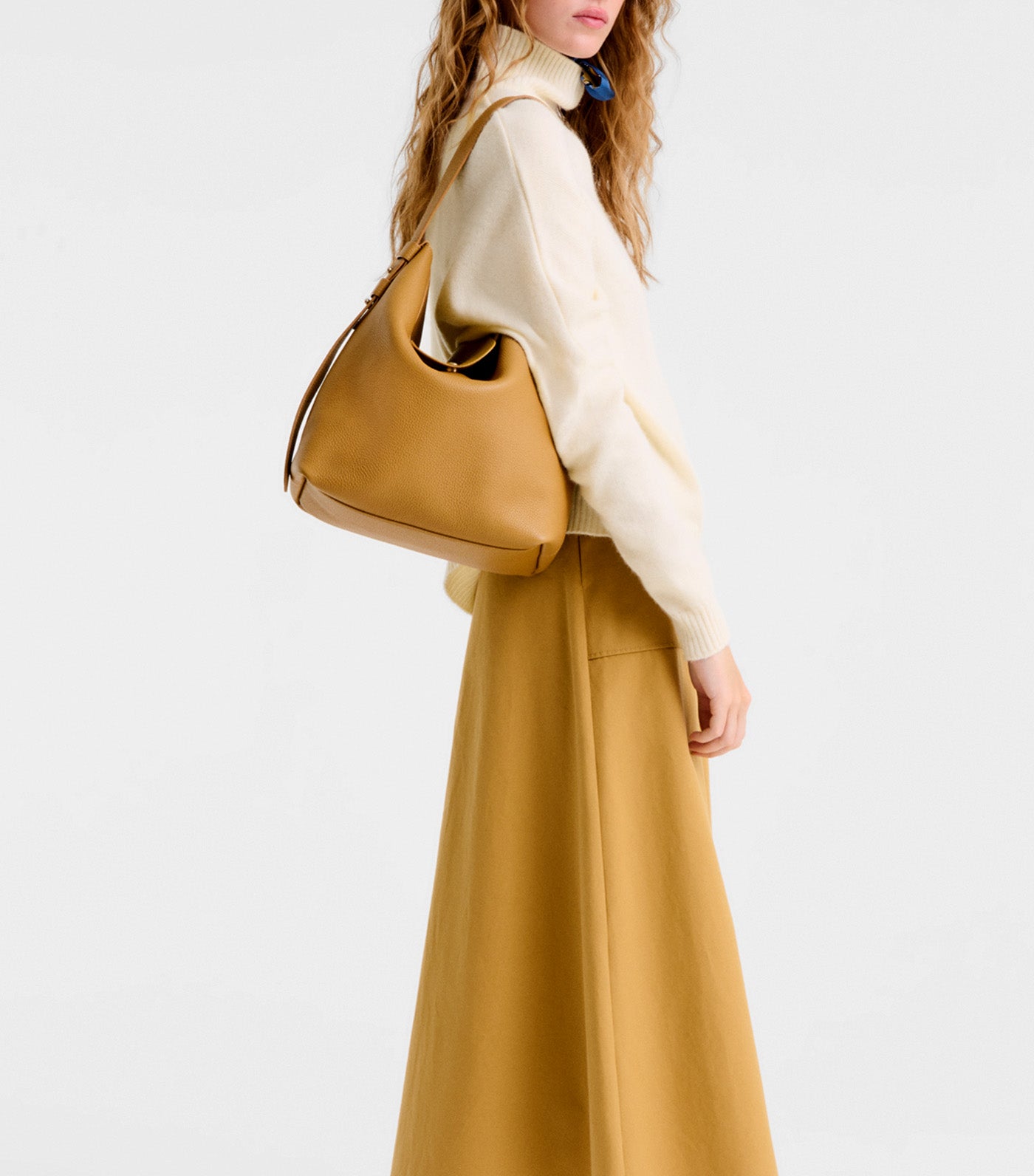 Le Cadence Shoulder Bag L Dulce