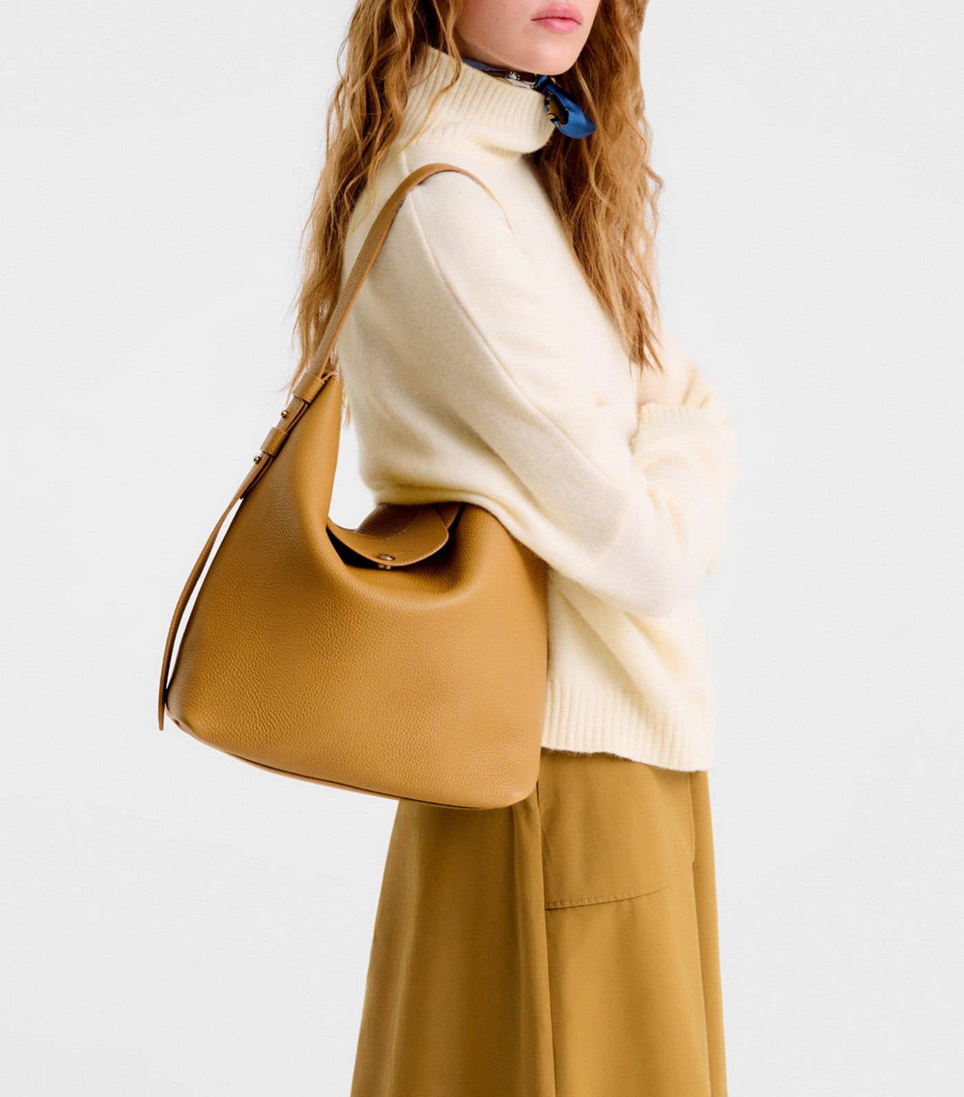 Le Cadence Shoulder Bag L Dulce
