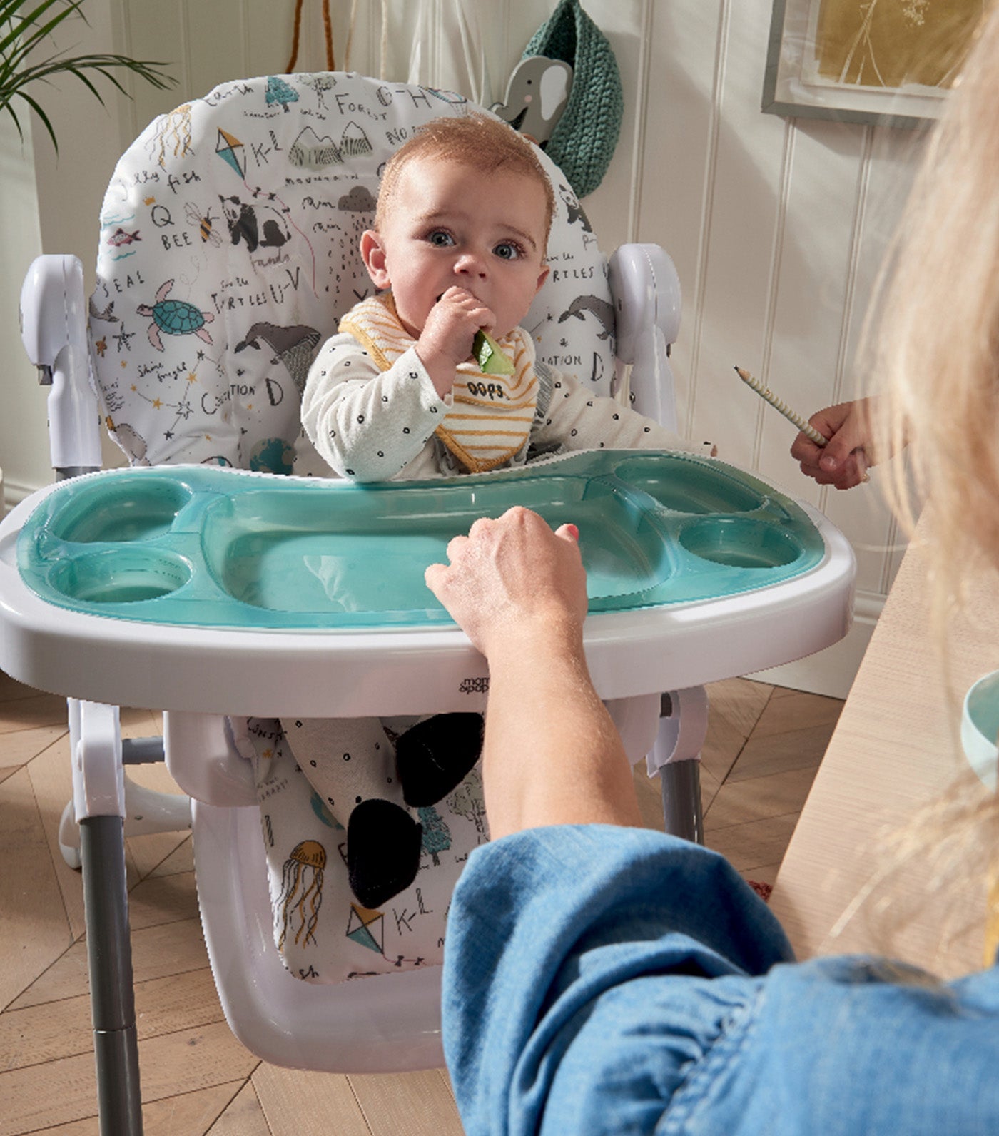 Snax Highchair - Happy Planet