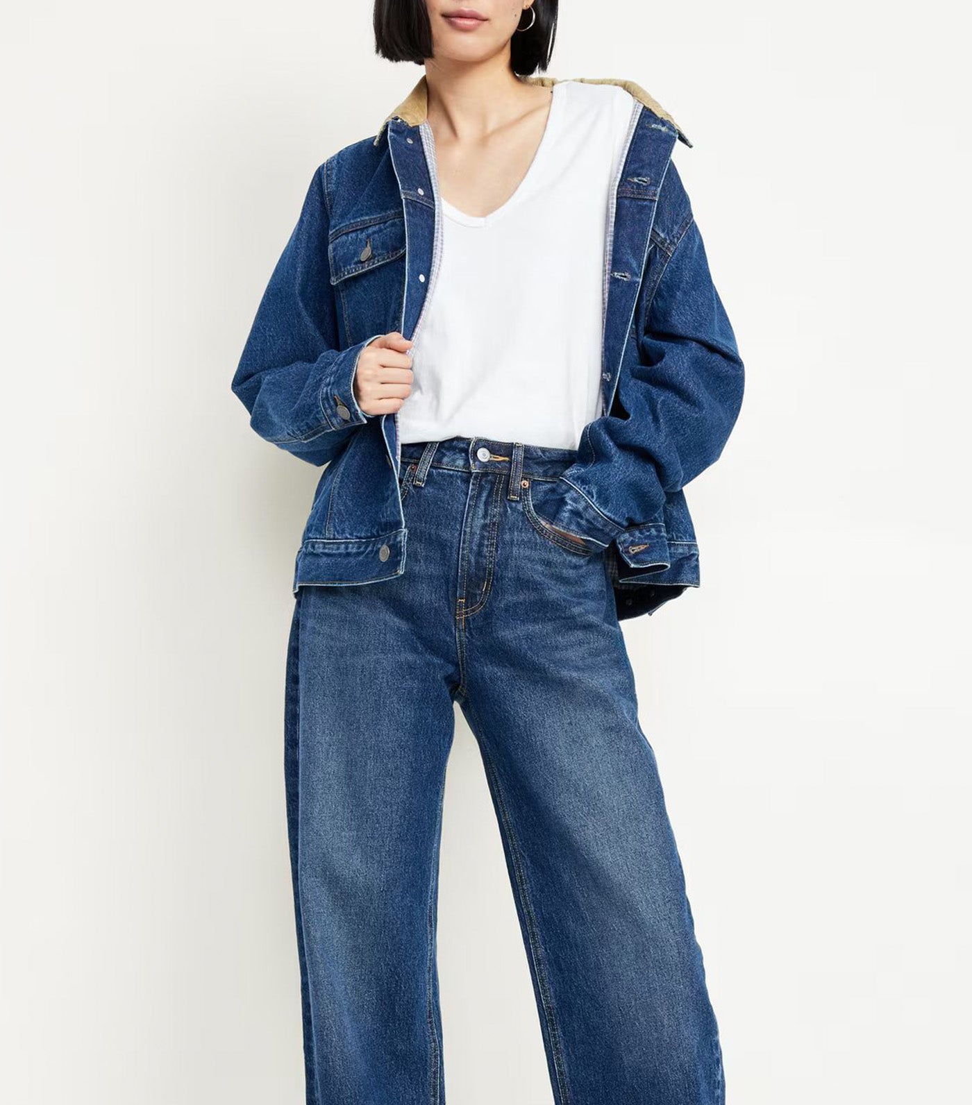 EveryWear V-Neck T-Shirt for Women Calla Lily 2