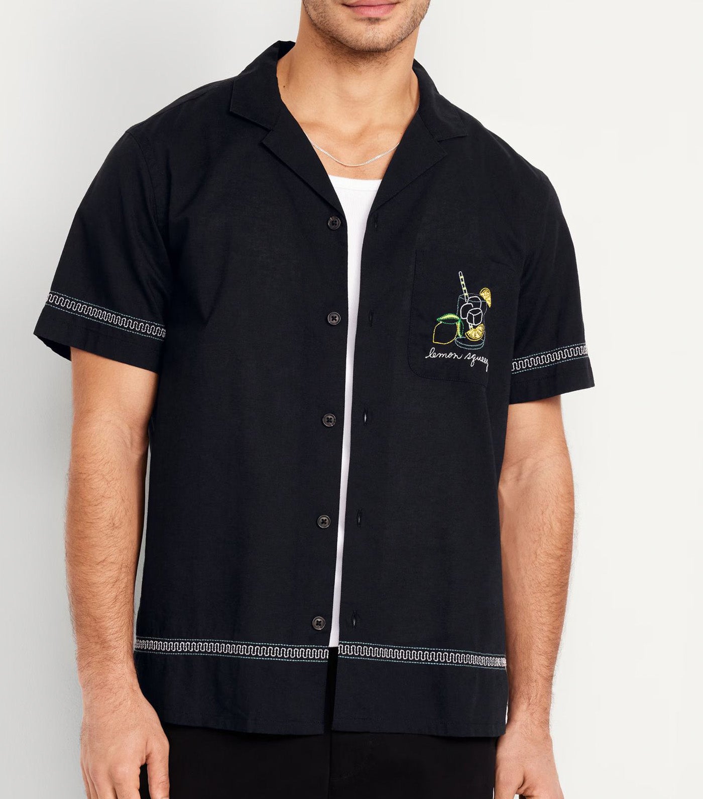 Short-Sleeve Graphic Camp Shirt for Men Black Jack