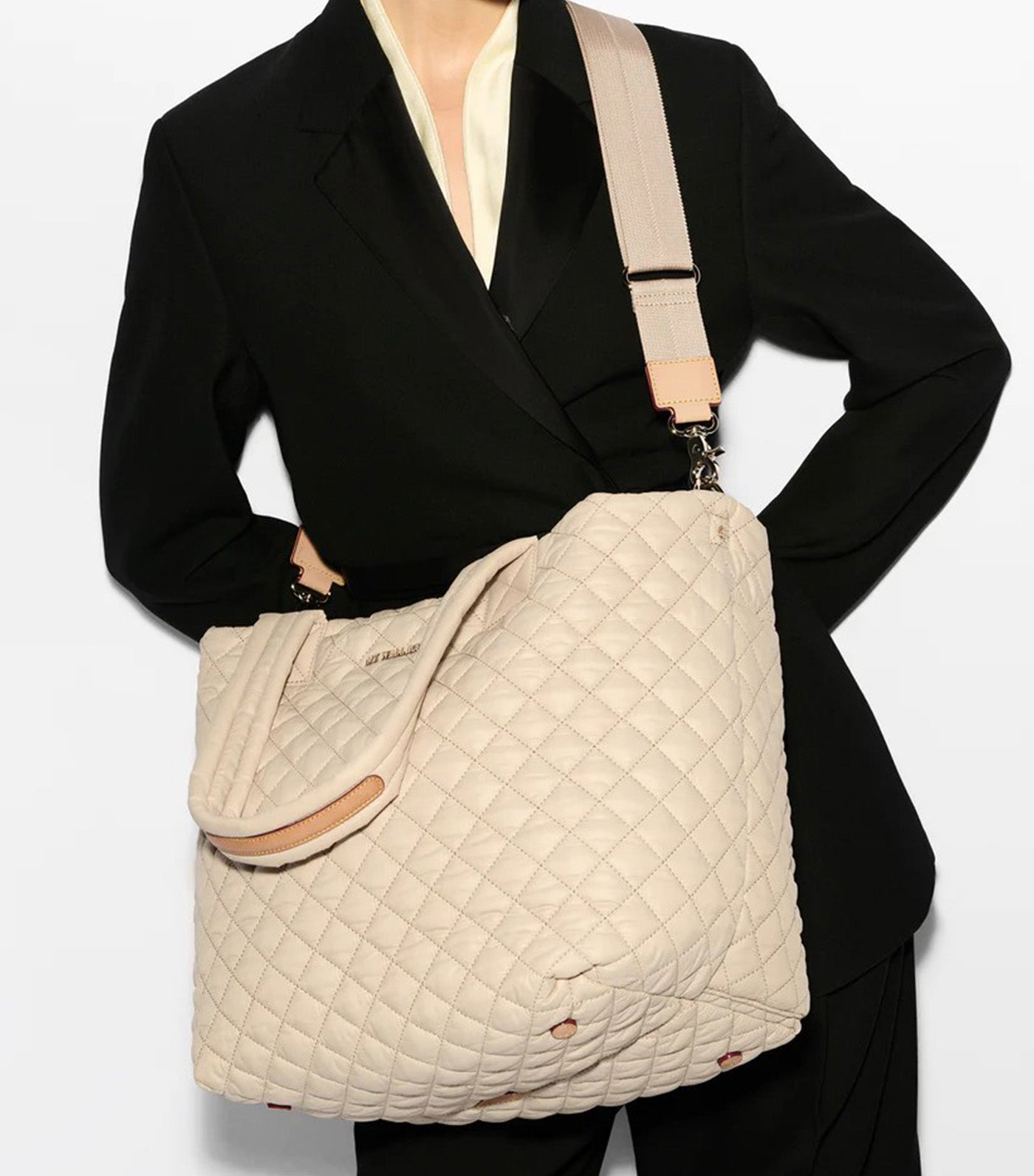 Medium Metro Tote Deluxe