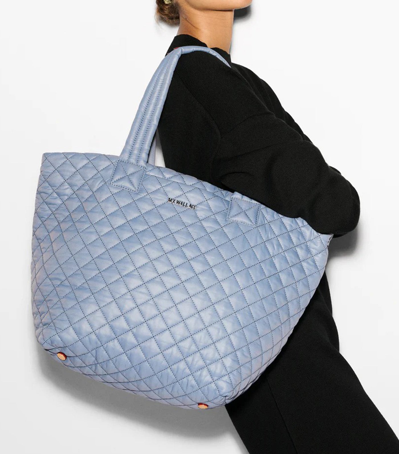 Medium Metro Tote Deluxe