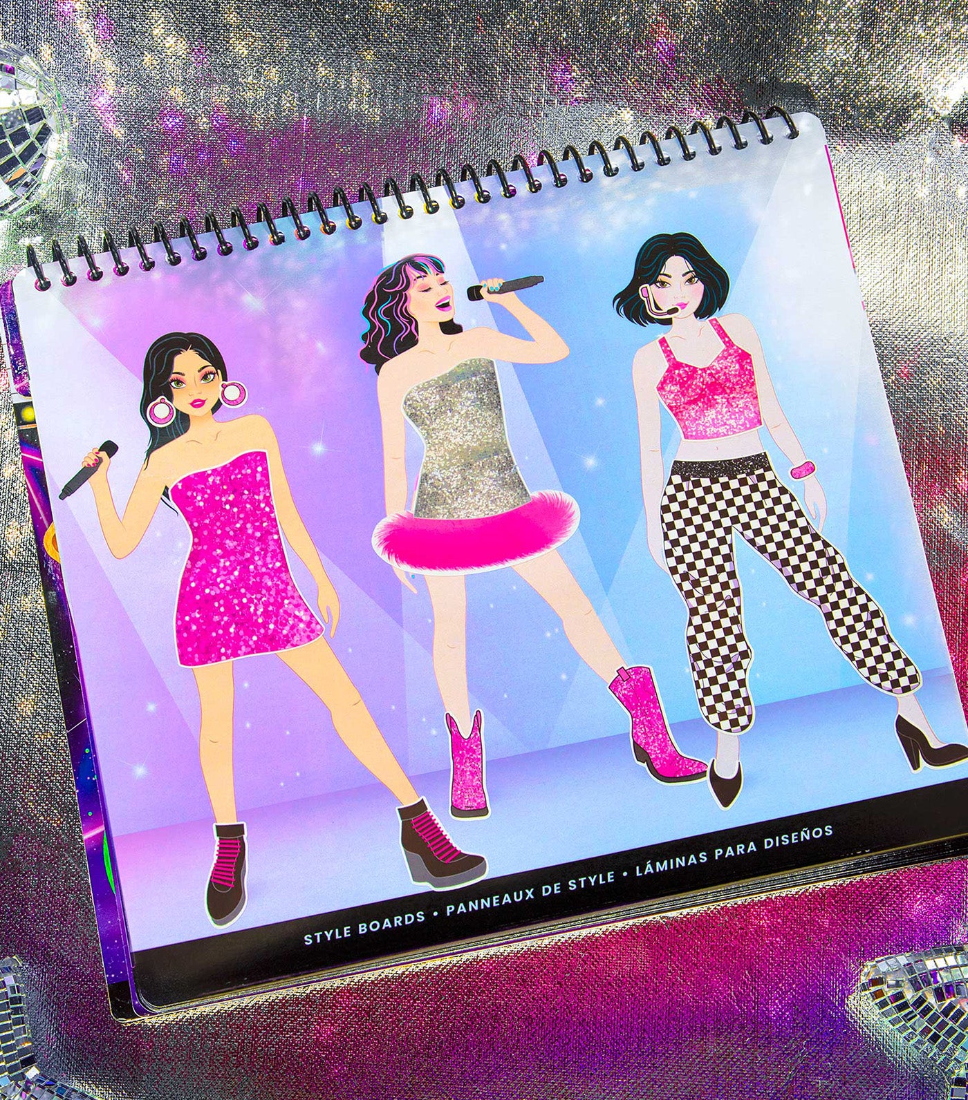 Live in Concert Sticker Stylist Fashion Set