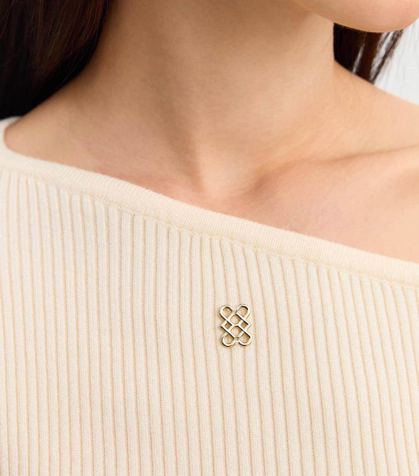 Pomelo Asymmetric Knit Top Off White