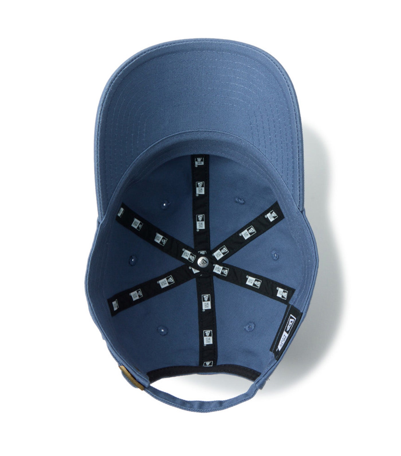 Casual Classic Strap Logo