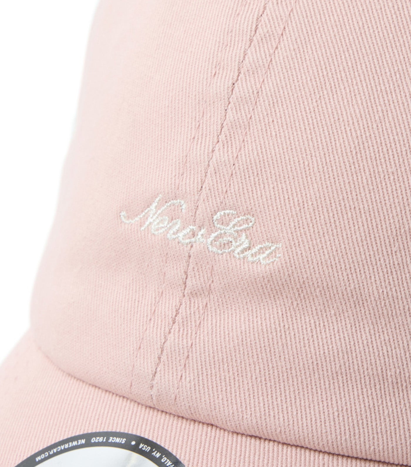 Casual Classic Strap Logo
