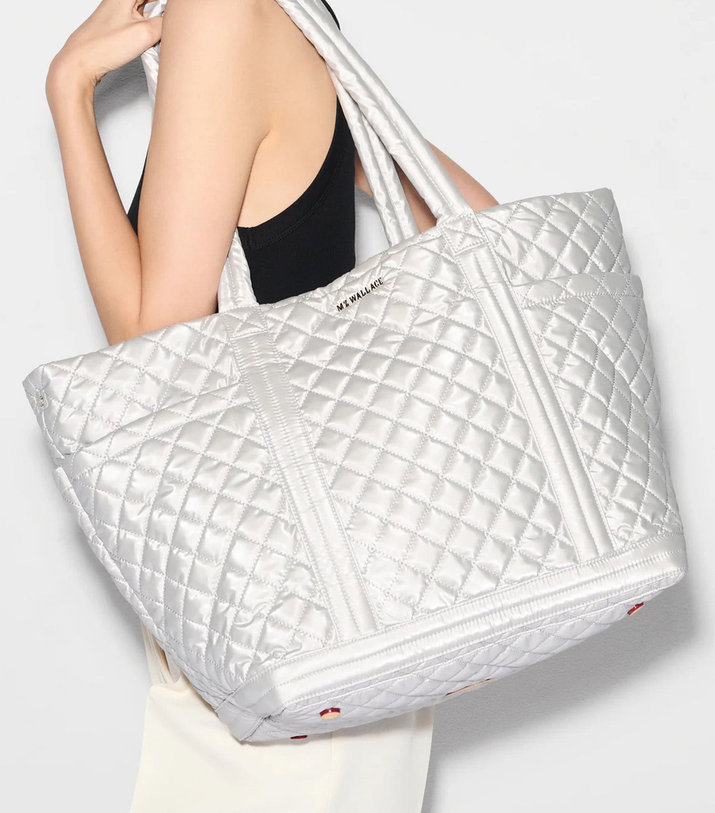 Large Empire Tote Oyster Metallic