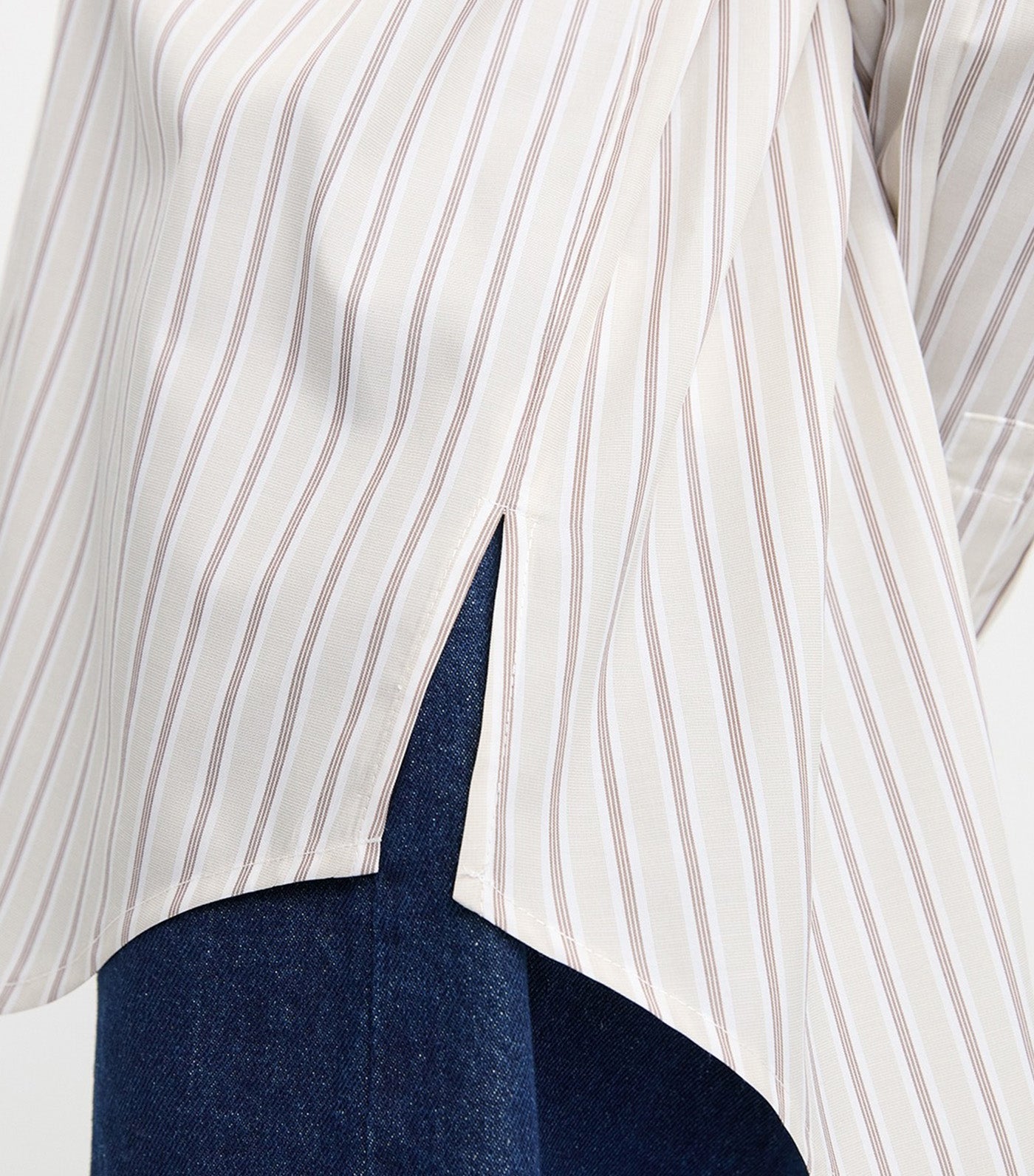 Pomelo Heart Embroidered Striped Shirt Brown