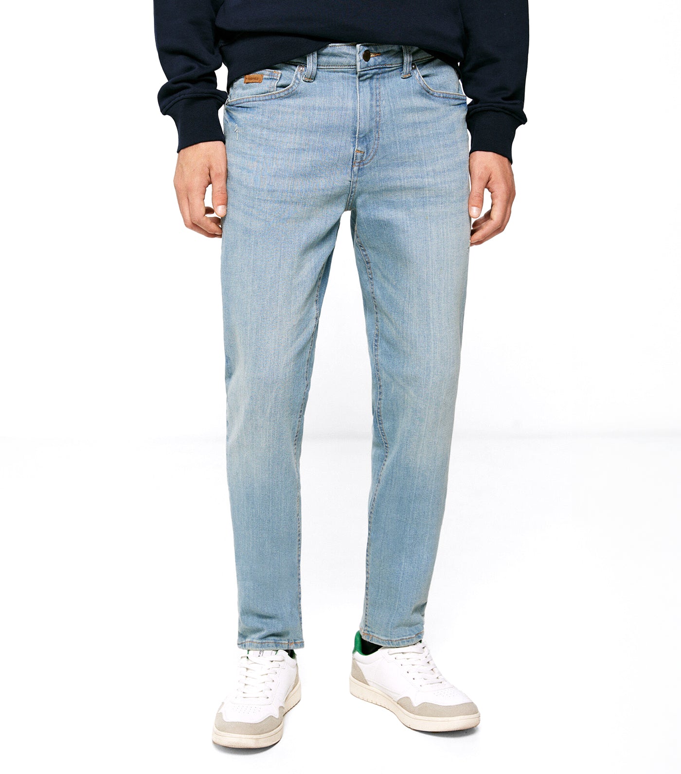 Slim Light Medium Light Wash Jeans Blue