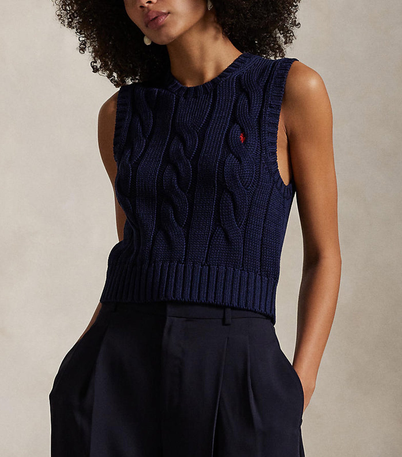 Women's Cable-Knit Cotton Crewneck Sweater Vest