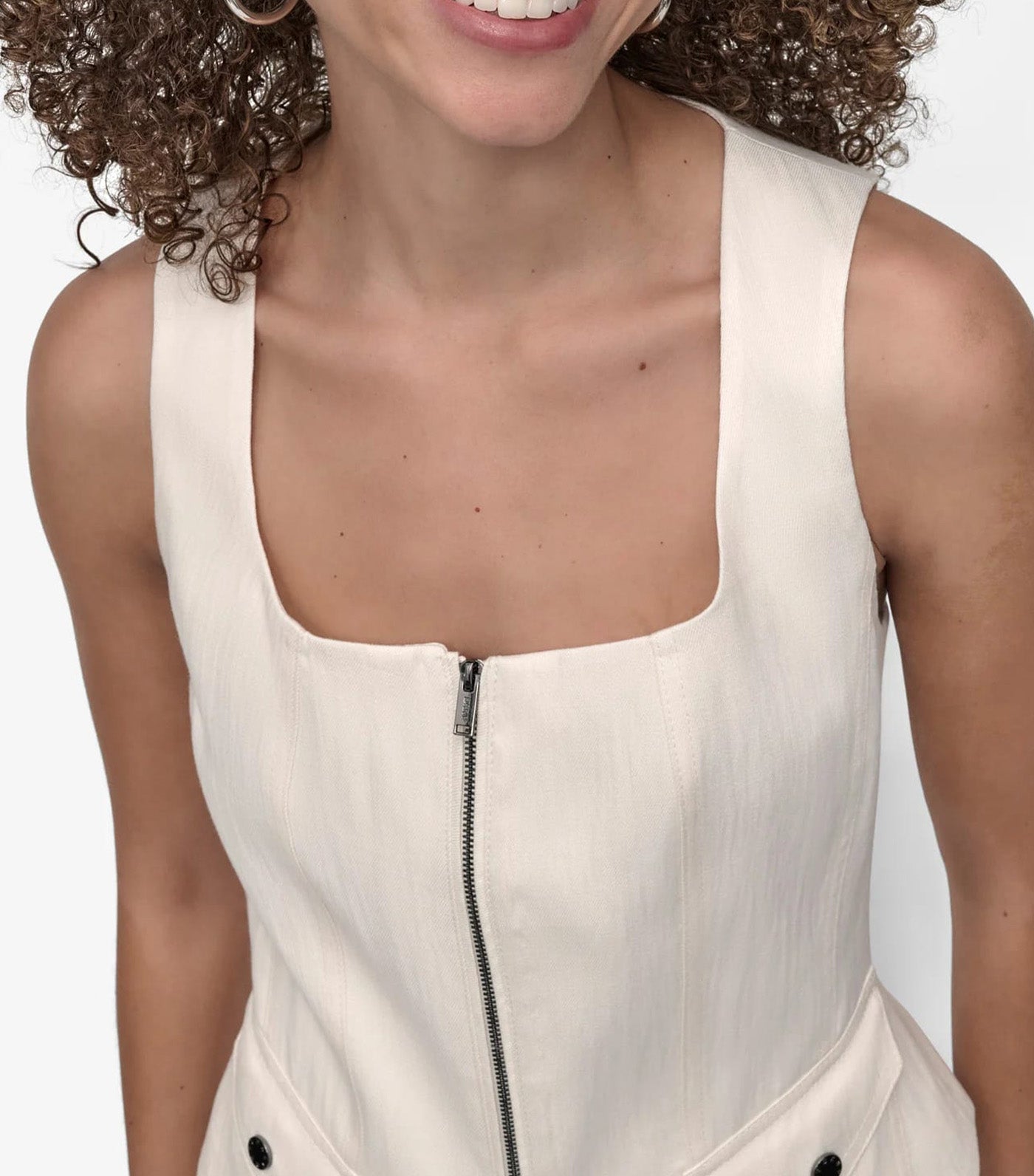 Weathered Twill Zip-Front Belted Vest Coconut