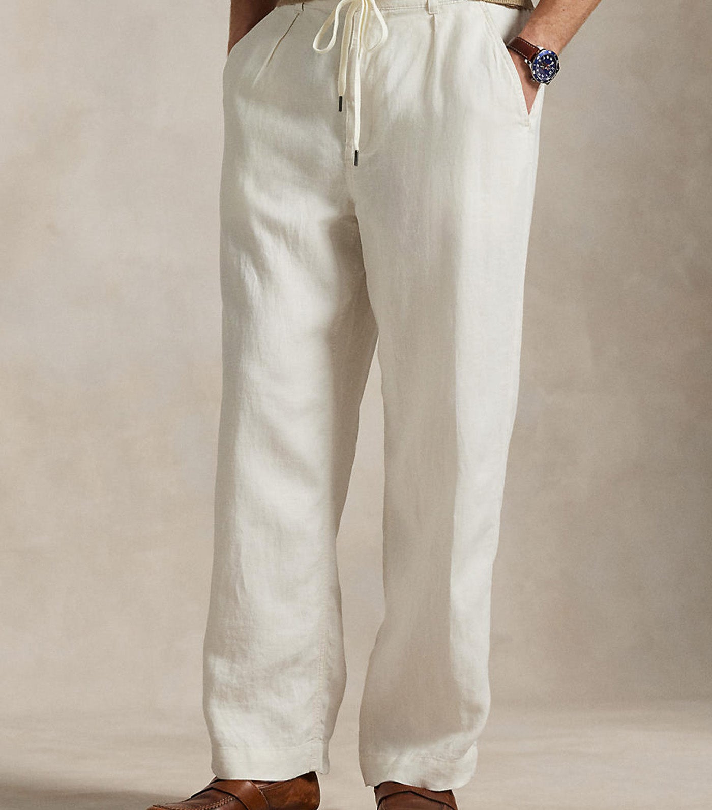 Lateef Relaxed Fit Pleated Linen Pants