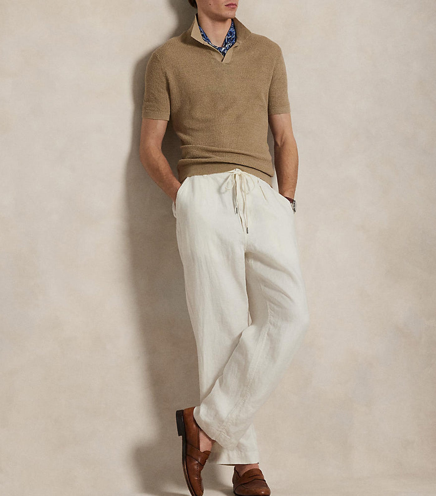 Lateef Relaxed Fit Pleated Linen Pants