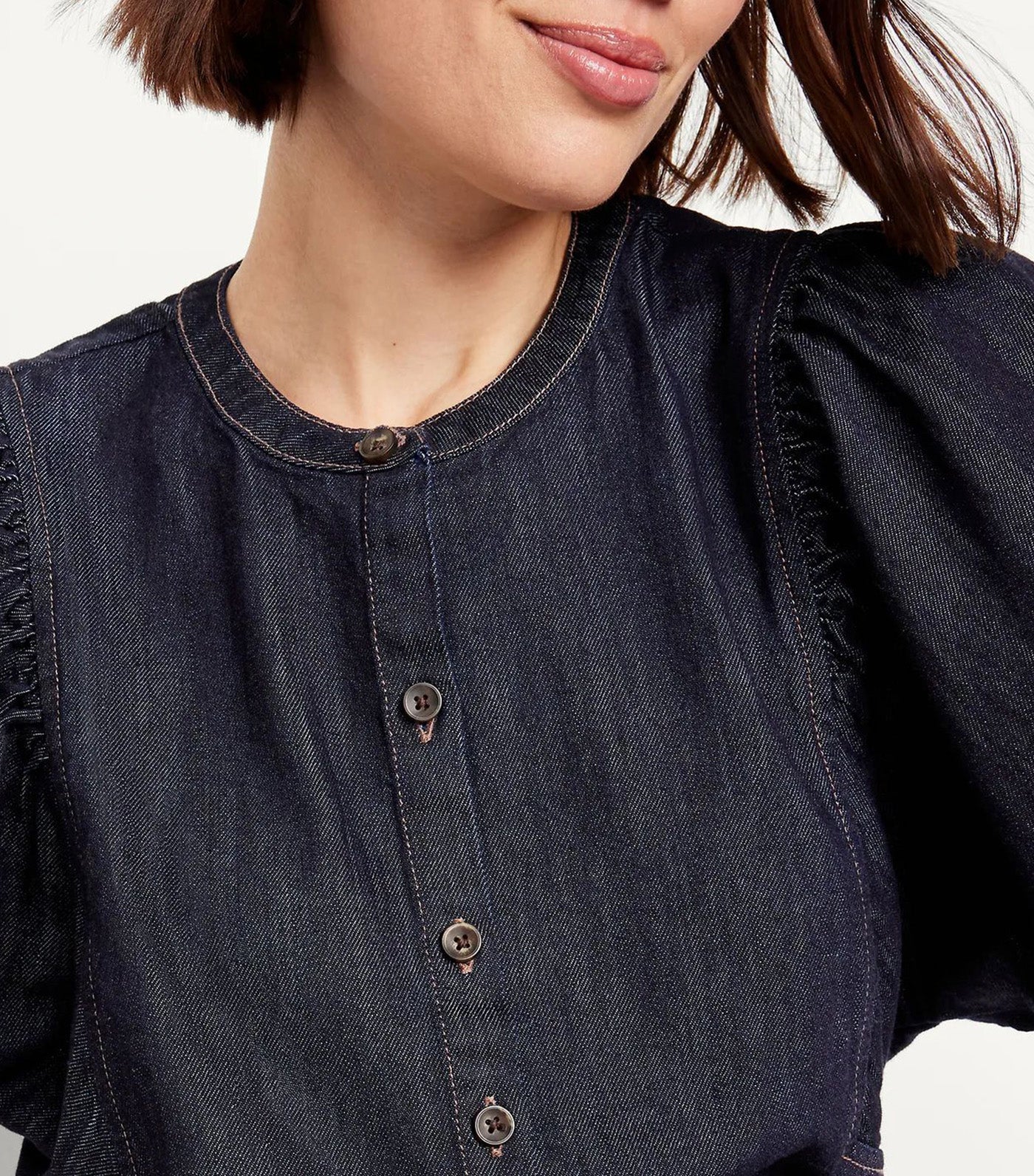 Old Navy Puff-Sleeve Button-Down Cropped Shirt Rinse