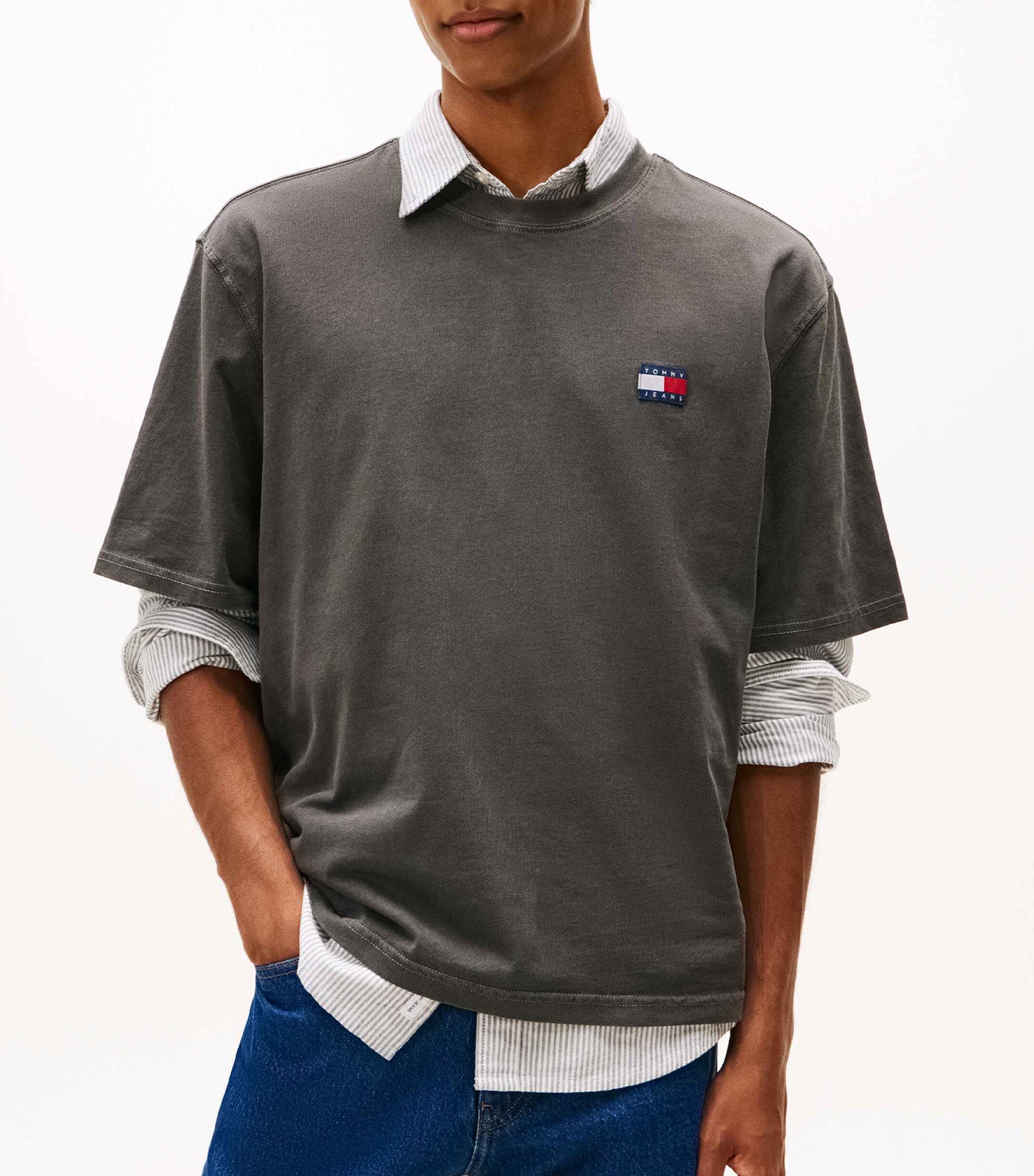 Tommy Jeans Men's 90S New Classics Short-Sleeve Tee Washed Black