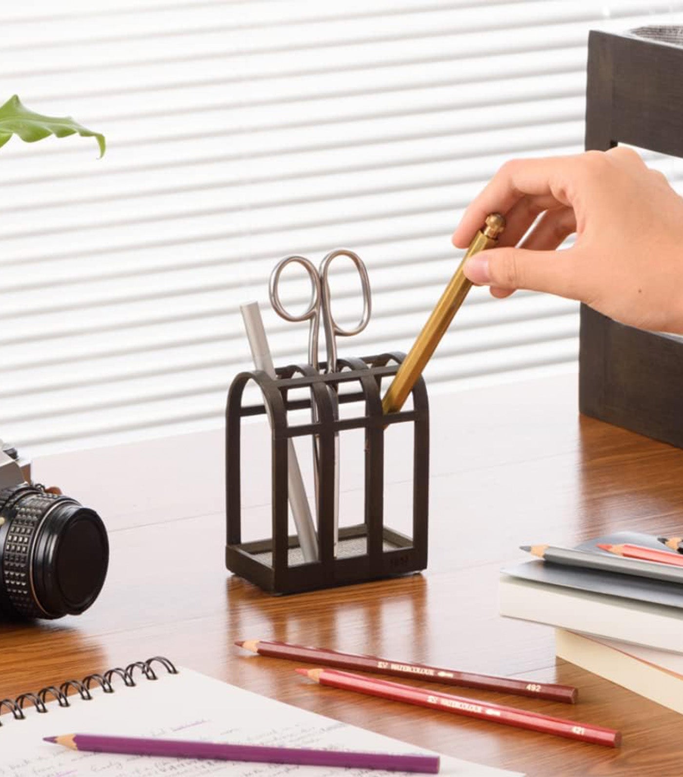 Orson Pen Holder