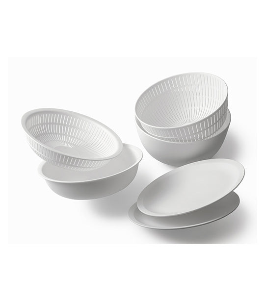 Set of Six Colander and Bowl