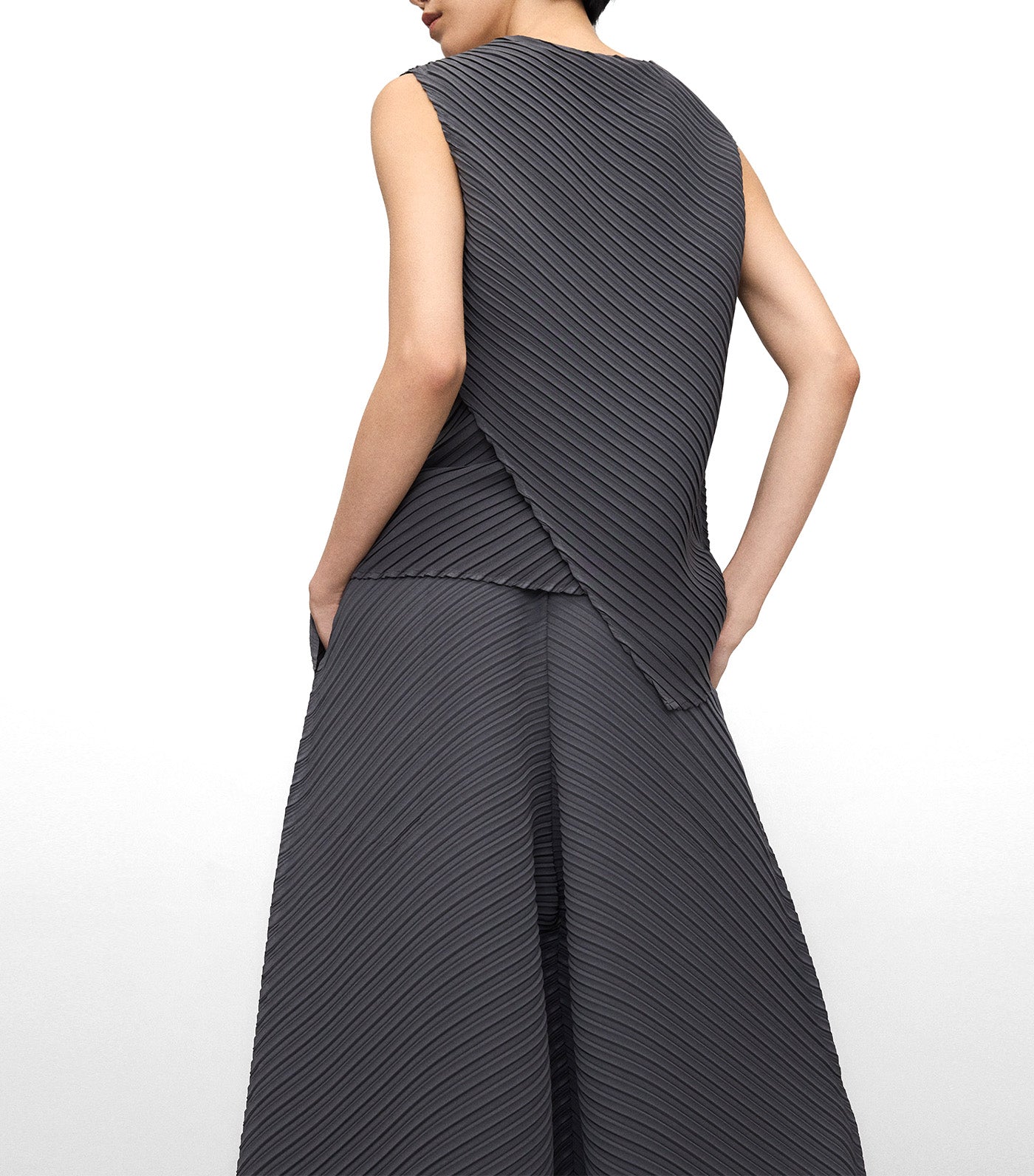 Adolfo Dominguez Crinkle Printed Asymmetric Top Gunmetal Gray