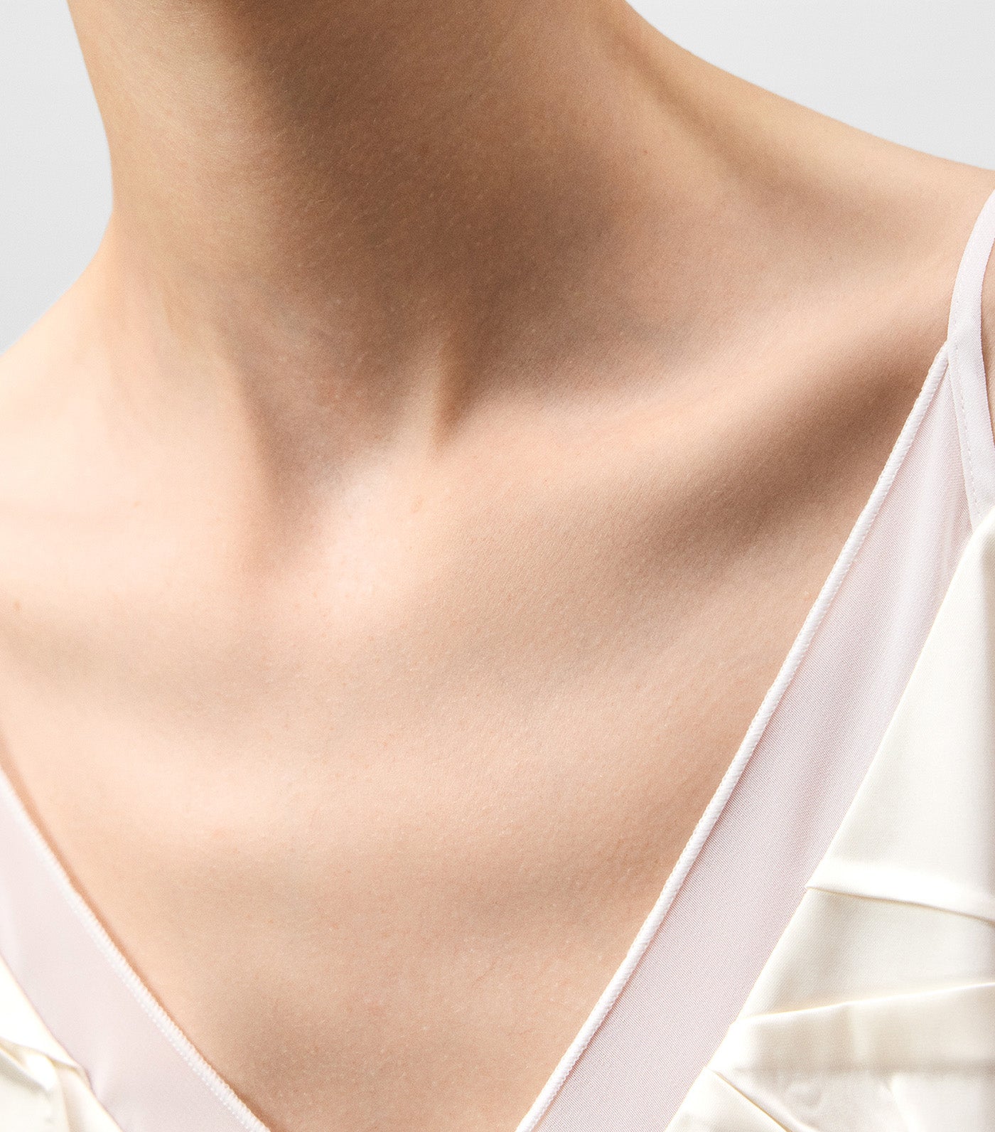 Mixed-Fabric Top Ecru