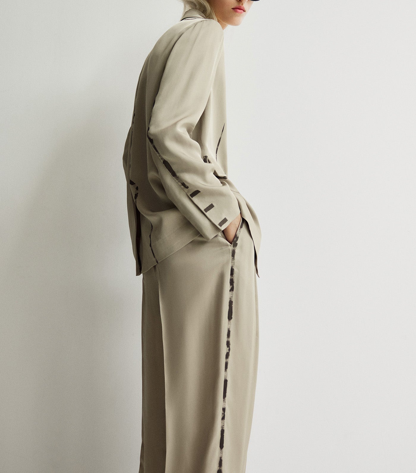 Viscose Straight Blazer Taupe