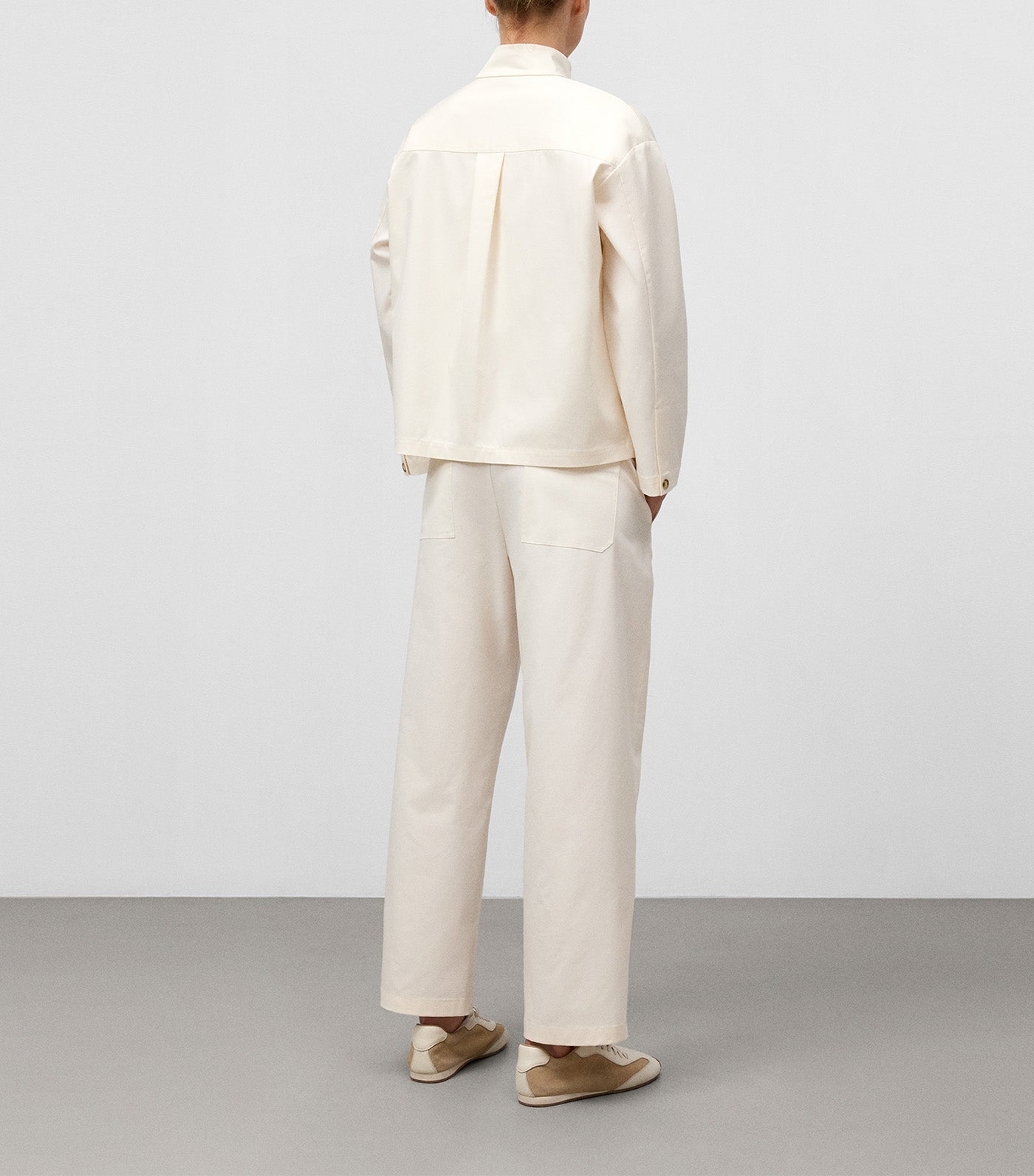 Barrel Fit Trousers Ecru