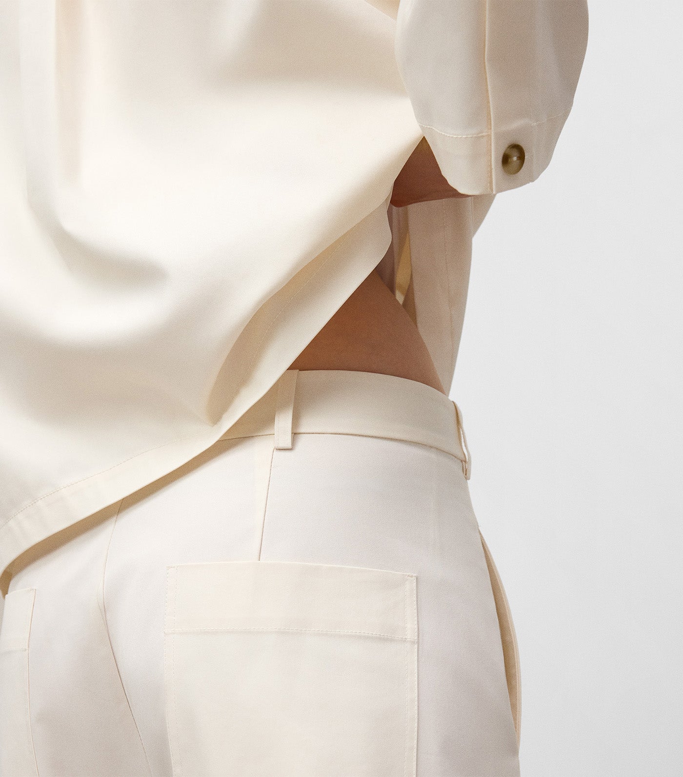 Barrel Fit Trousers Ecru