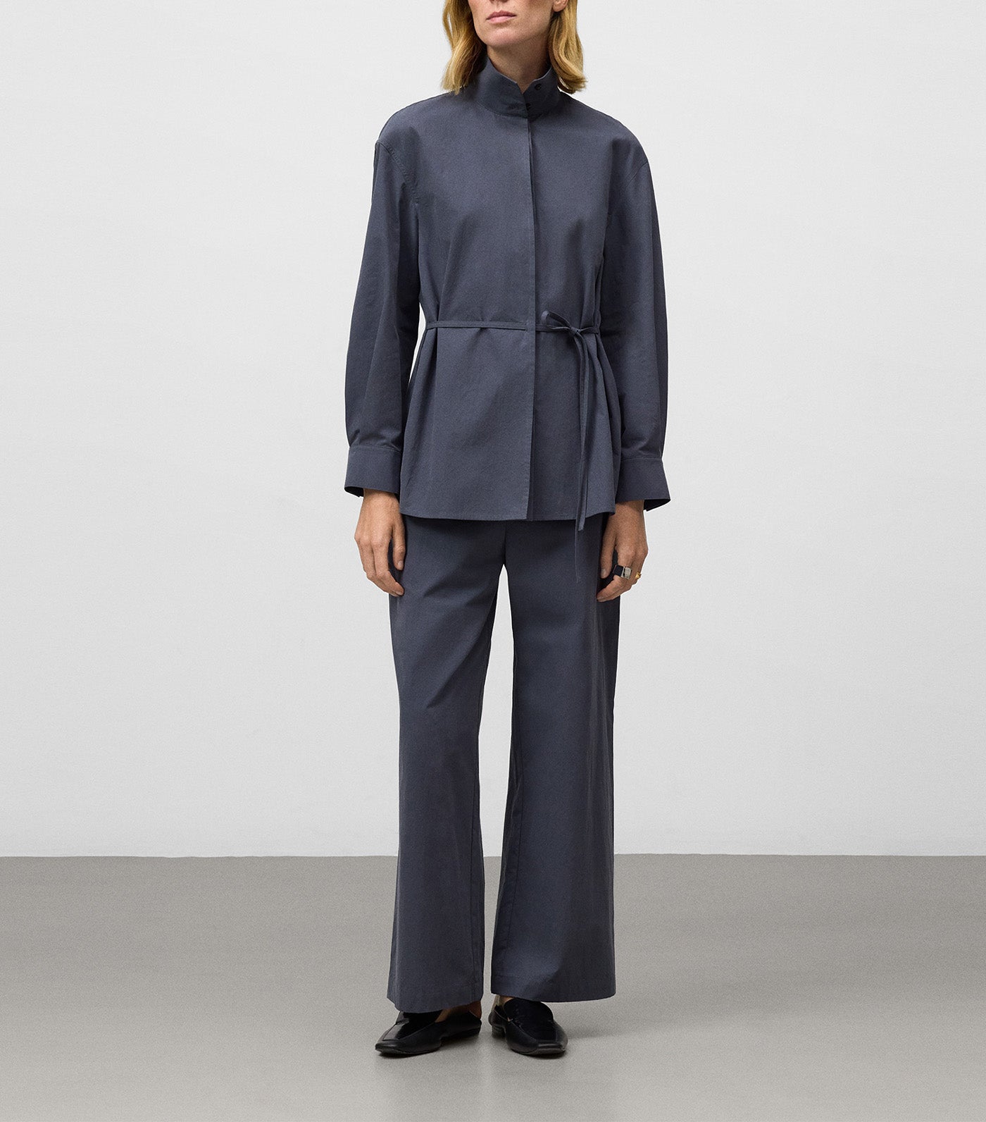 Adolfo Dominguez Organic Cotton Ankle-Length Trousers Dark Gray