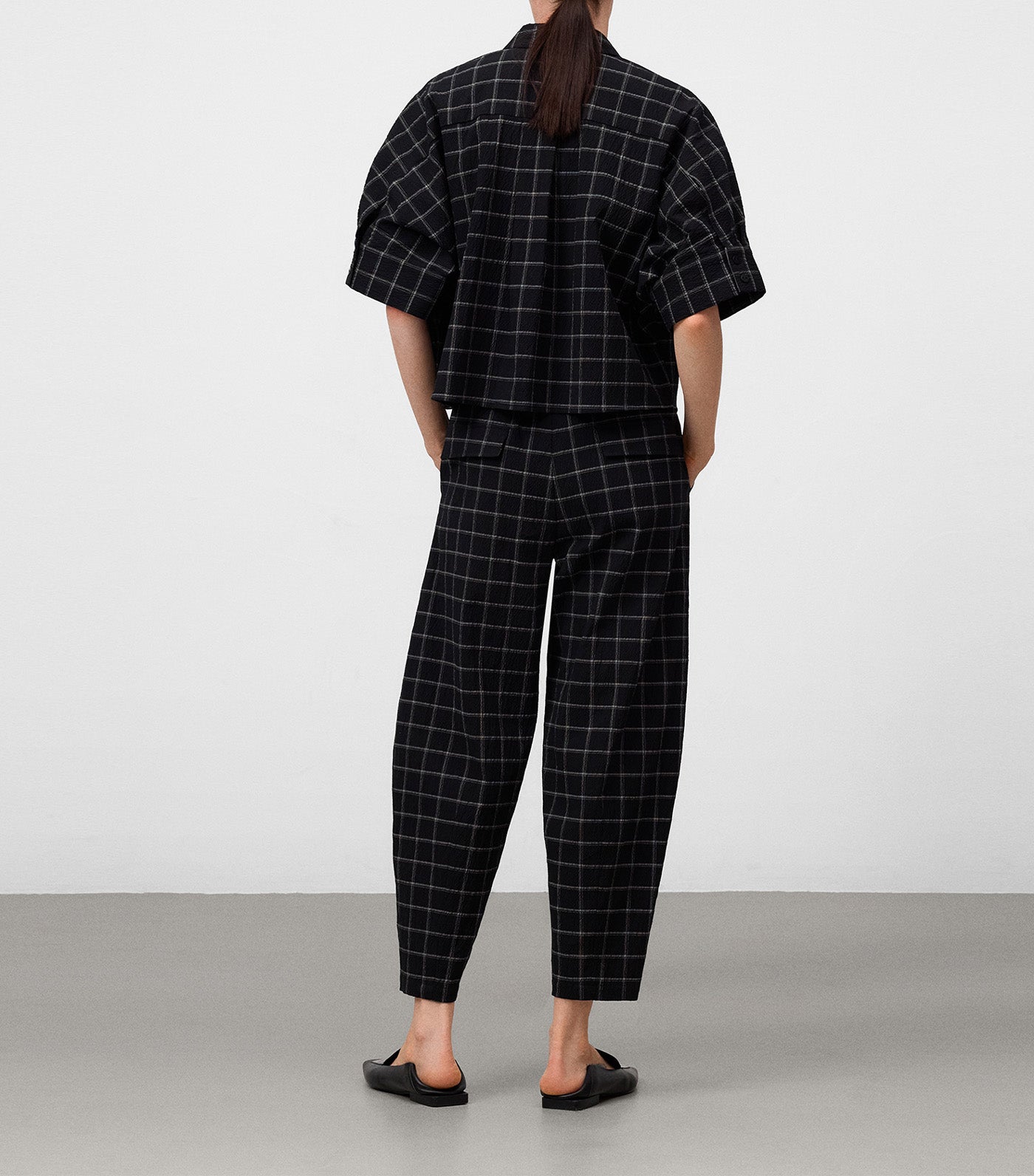 Adolfo Dominguez Organic Cotton Seersucker Checkered Trousers Black/White