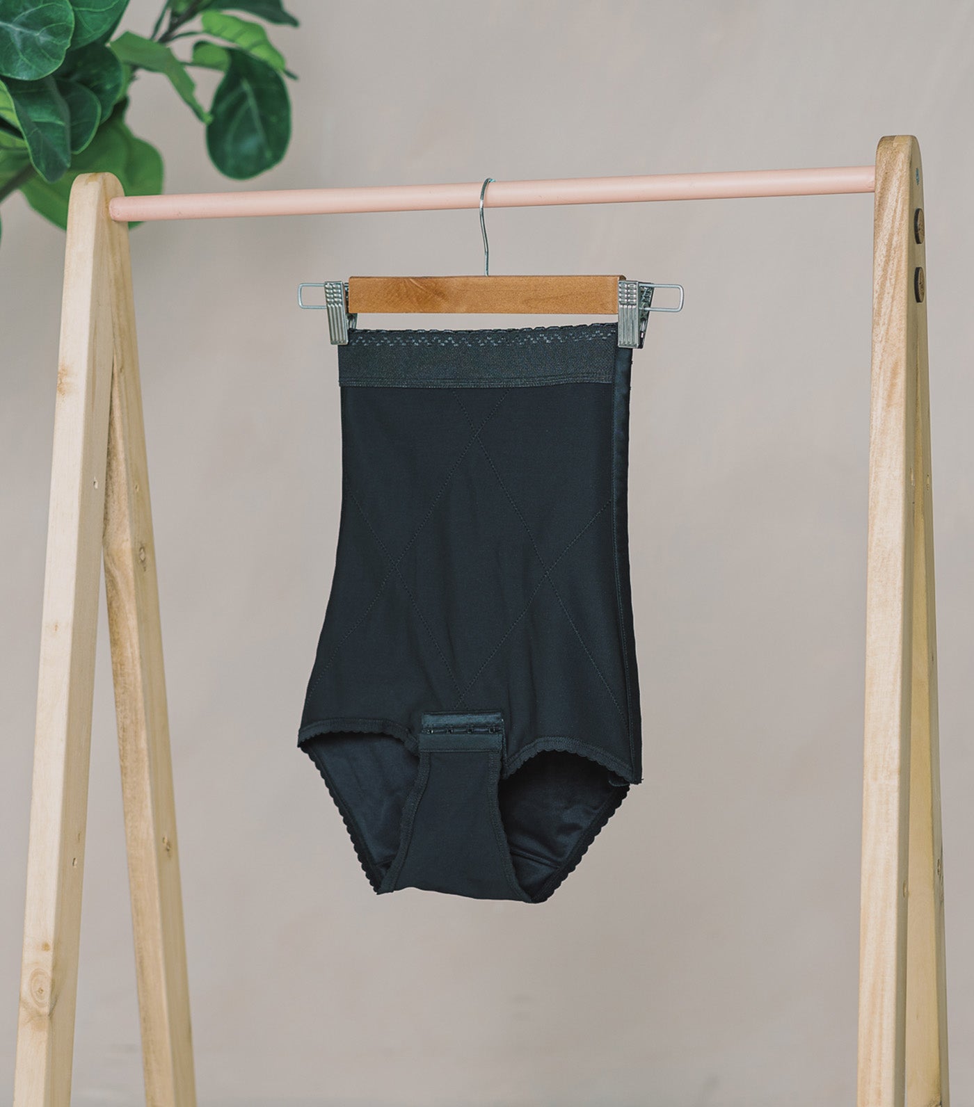 Medical Grade Postpartum and Slimming Binder