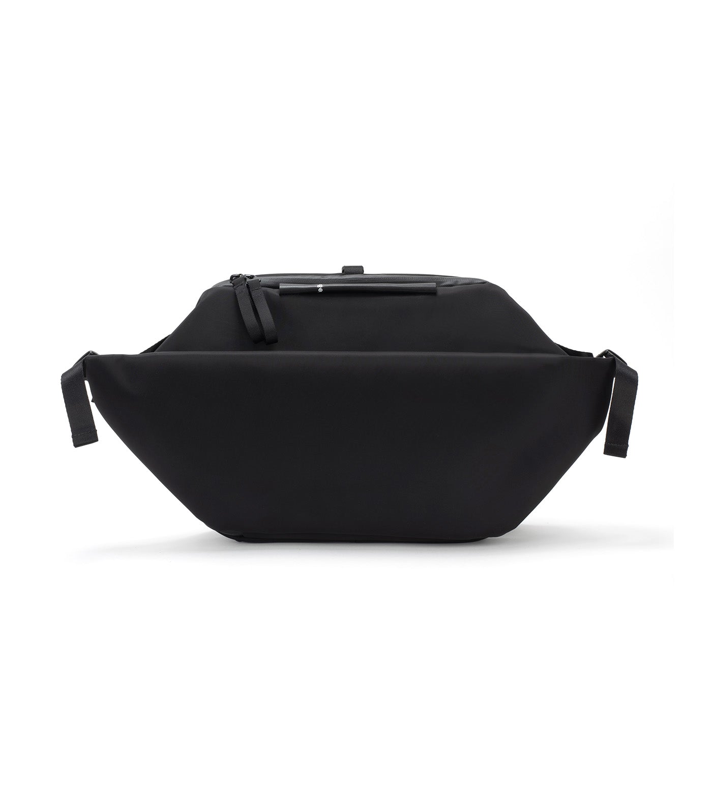 Isarau L Sleek Black