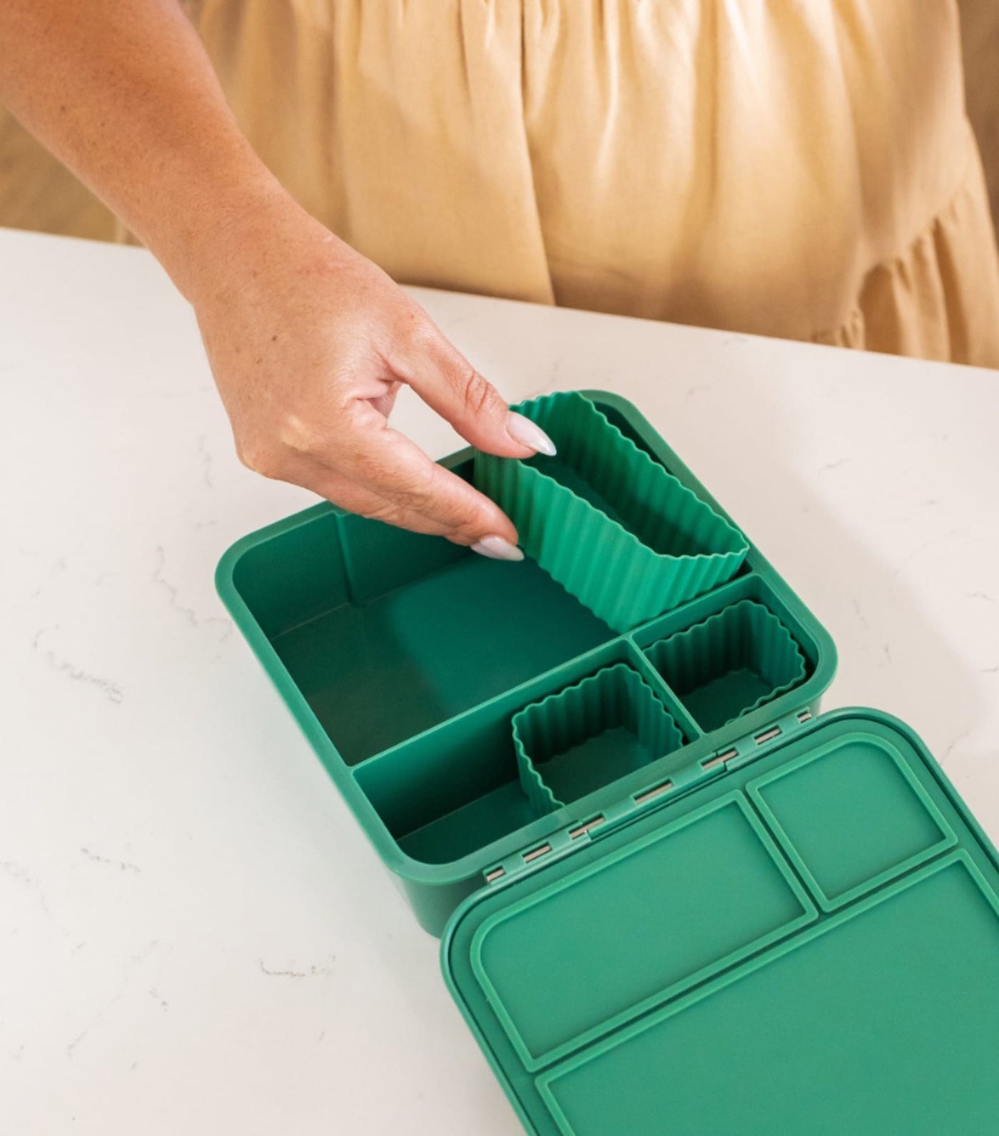 Yumbox Little Lunch Box Co Bento Three Apple