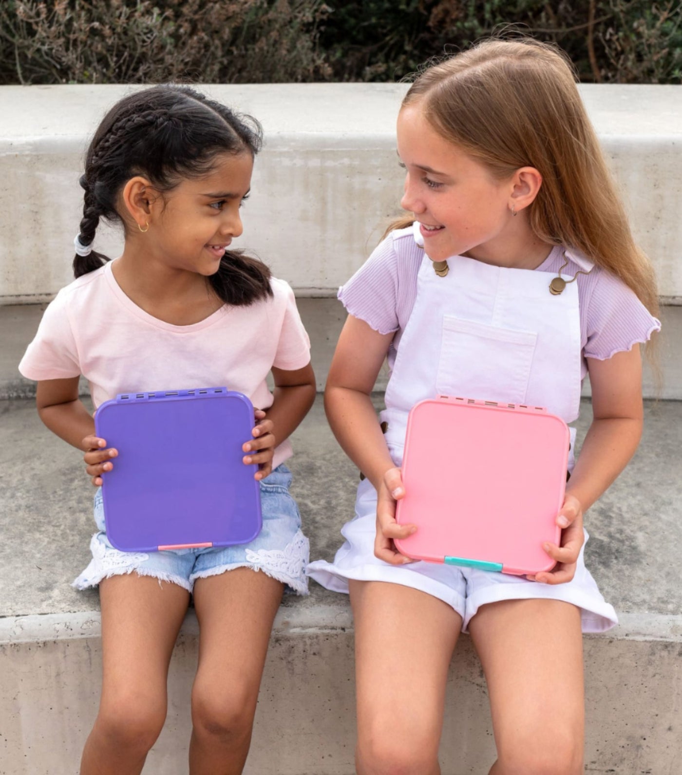 Yumbox Little Lunch Box Co Bento Three Strawberry