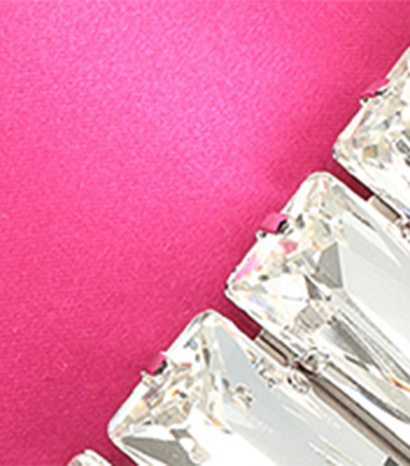 Sr1 Pump Satin with Crystals Magenta