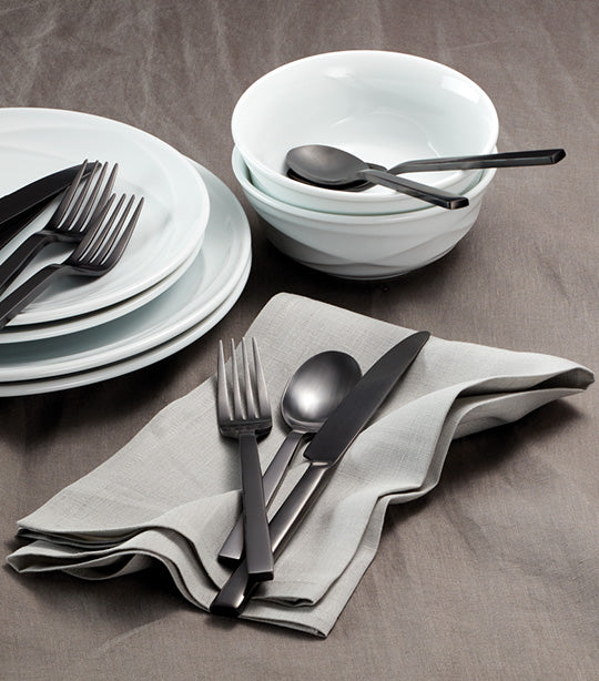20-Piece Chef's Table Midnight 18/0 Stainless Steel Flatware Set