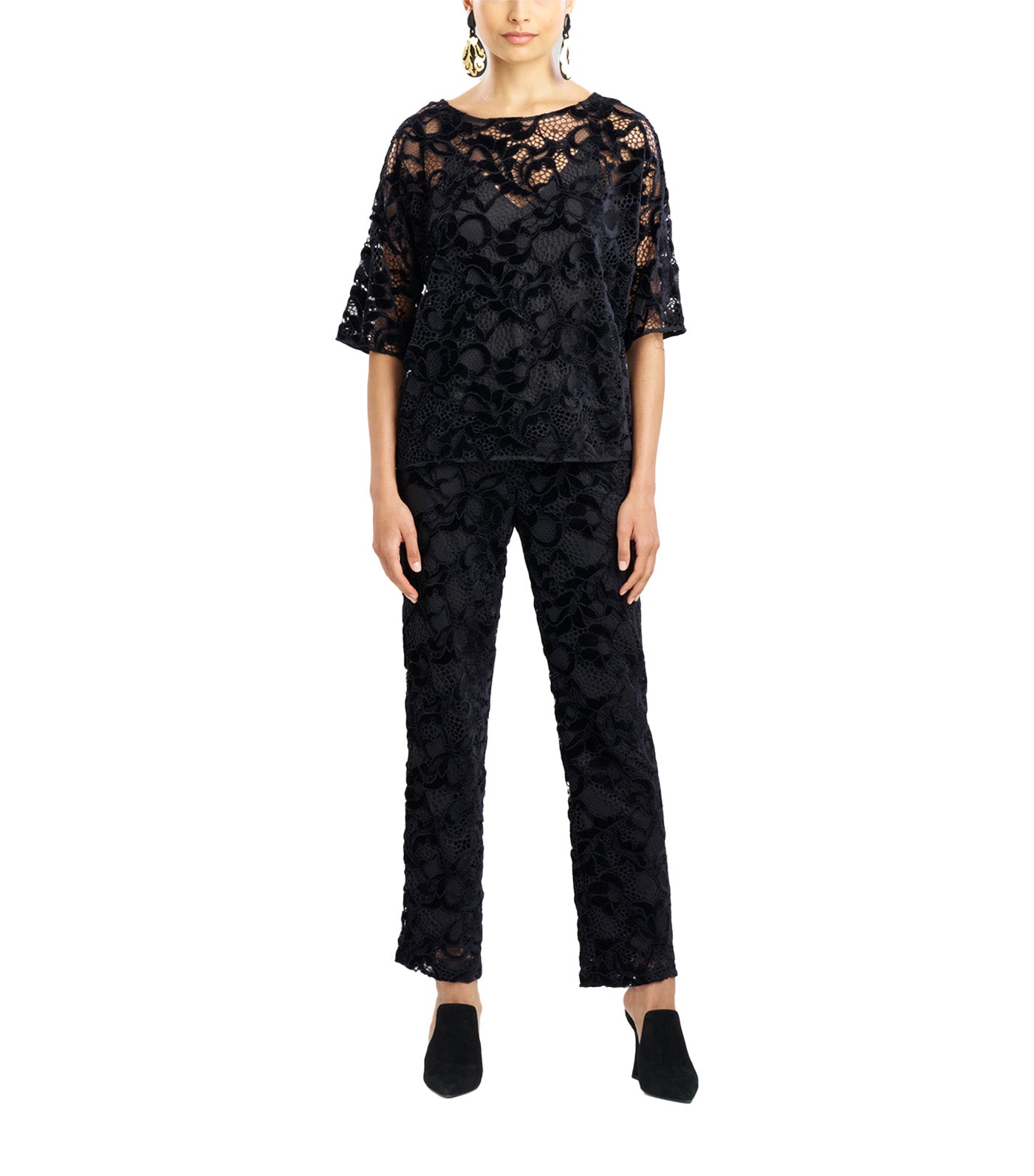 Chenille Lace Square Top Black