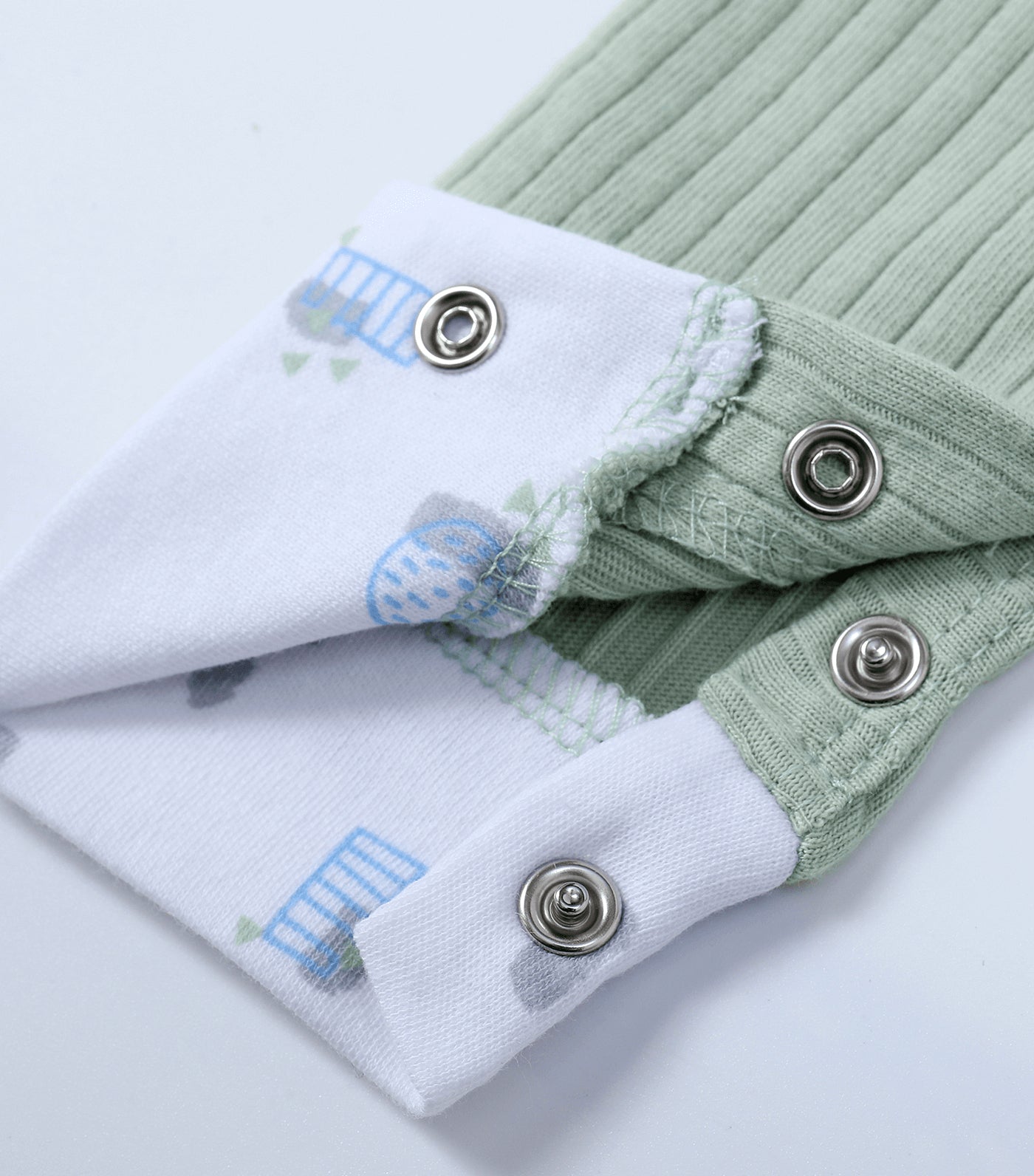 2 Piece Set of Romper and Hat