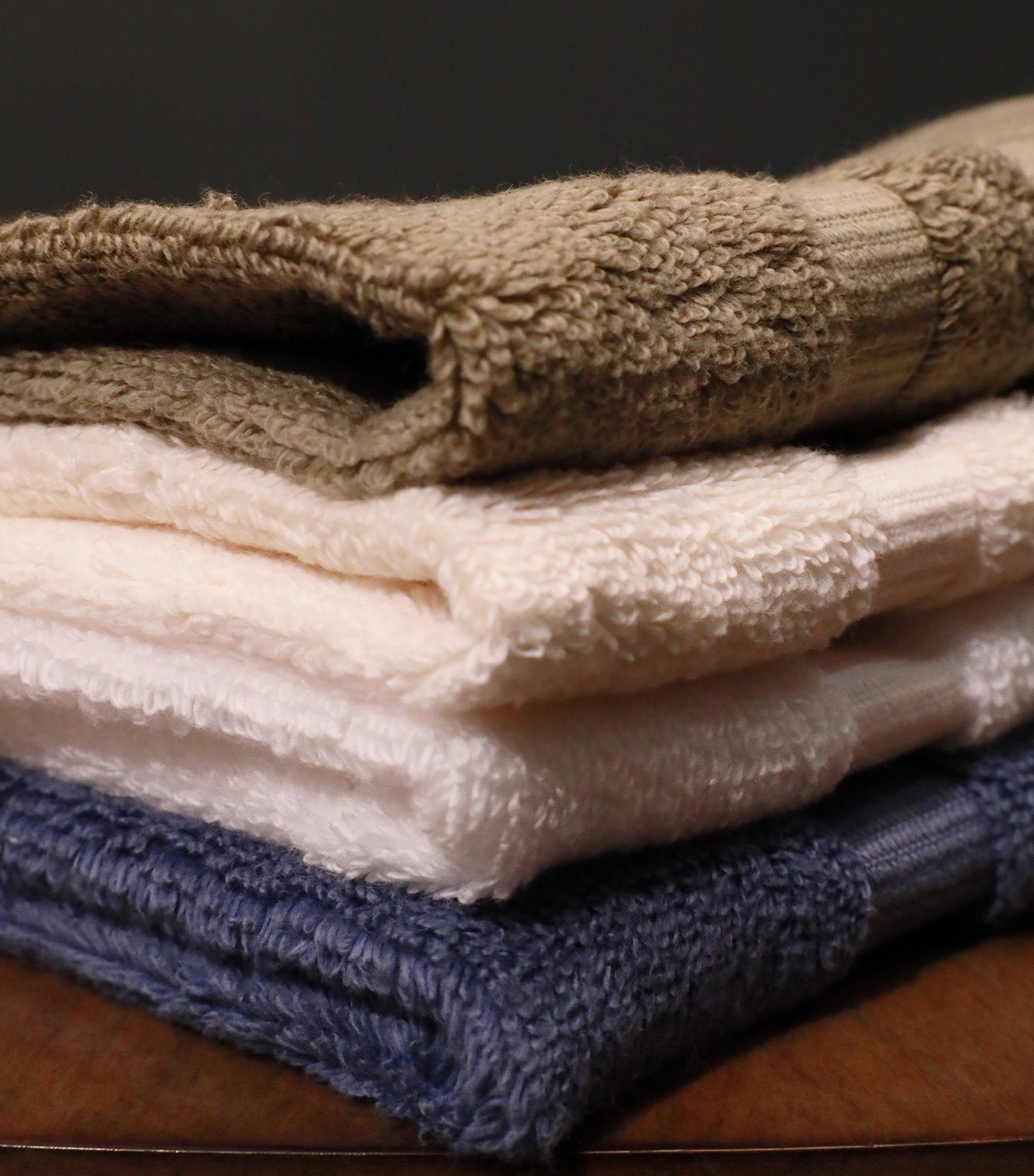 Amario Hand Towel Green